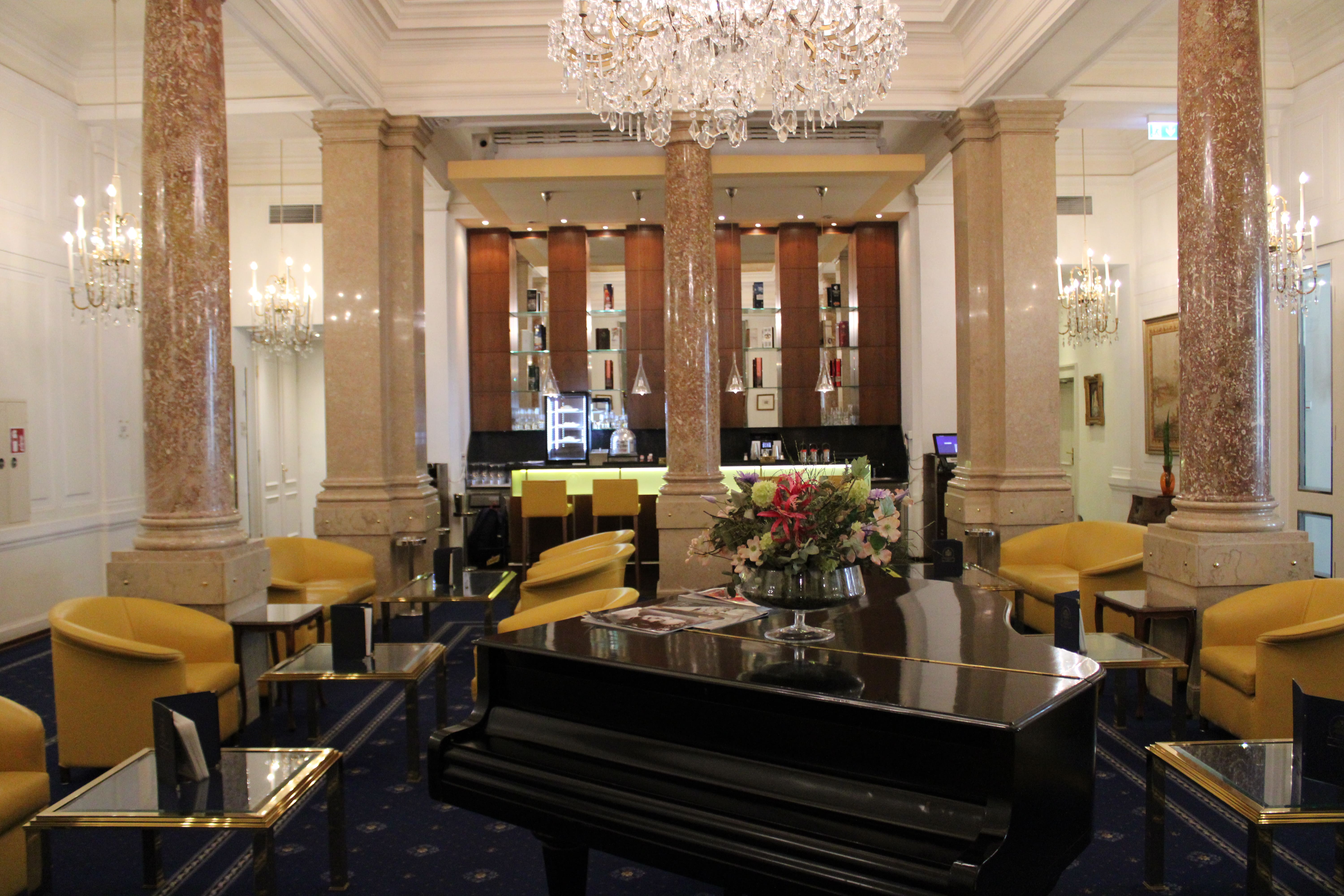 Hotel Ambassador Wien Vienna Atrium Bar