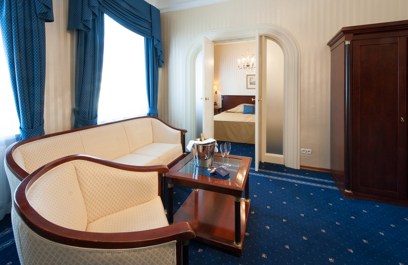 Hotel Ambassador Wien Vienna Junior Suite Zimmer Room