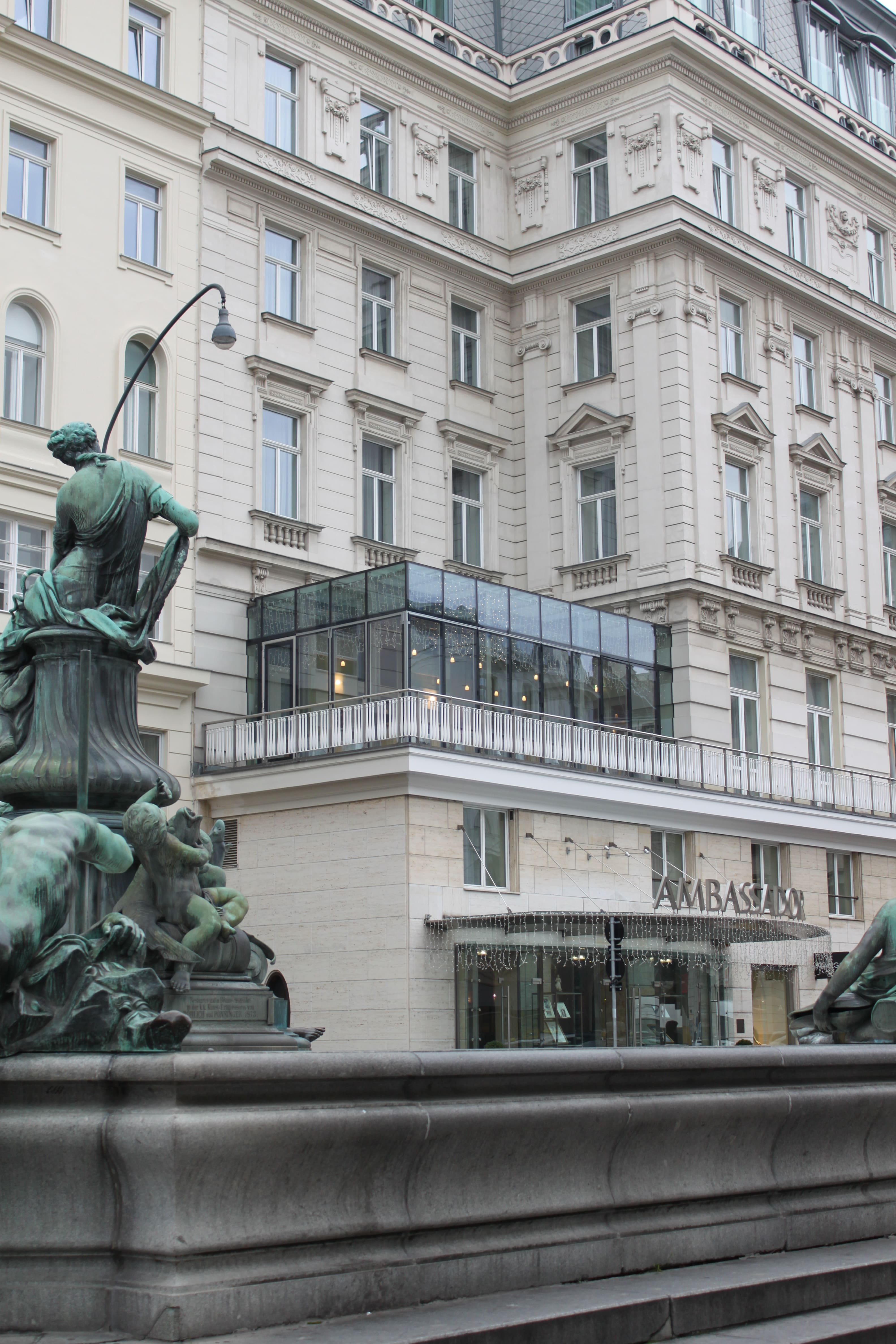 Hotel Ambassador Wien Vienna Eingang Entrance Neuer Markt Aussen Exterior