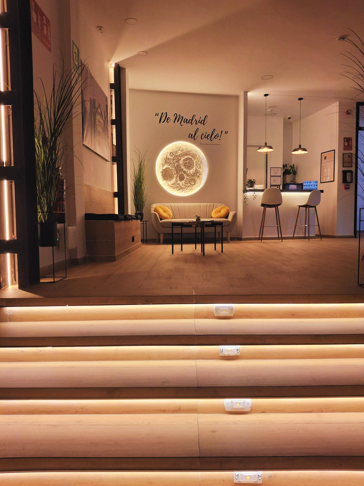 acceso de entrada principal