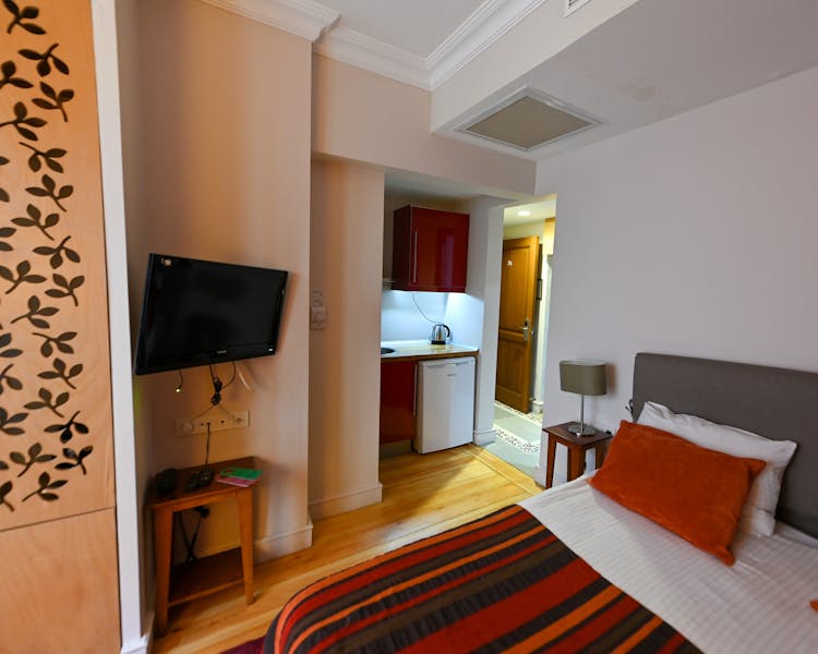 No11 Hotel, double or twin room with balcony