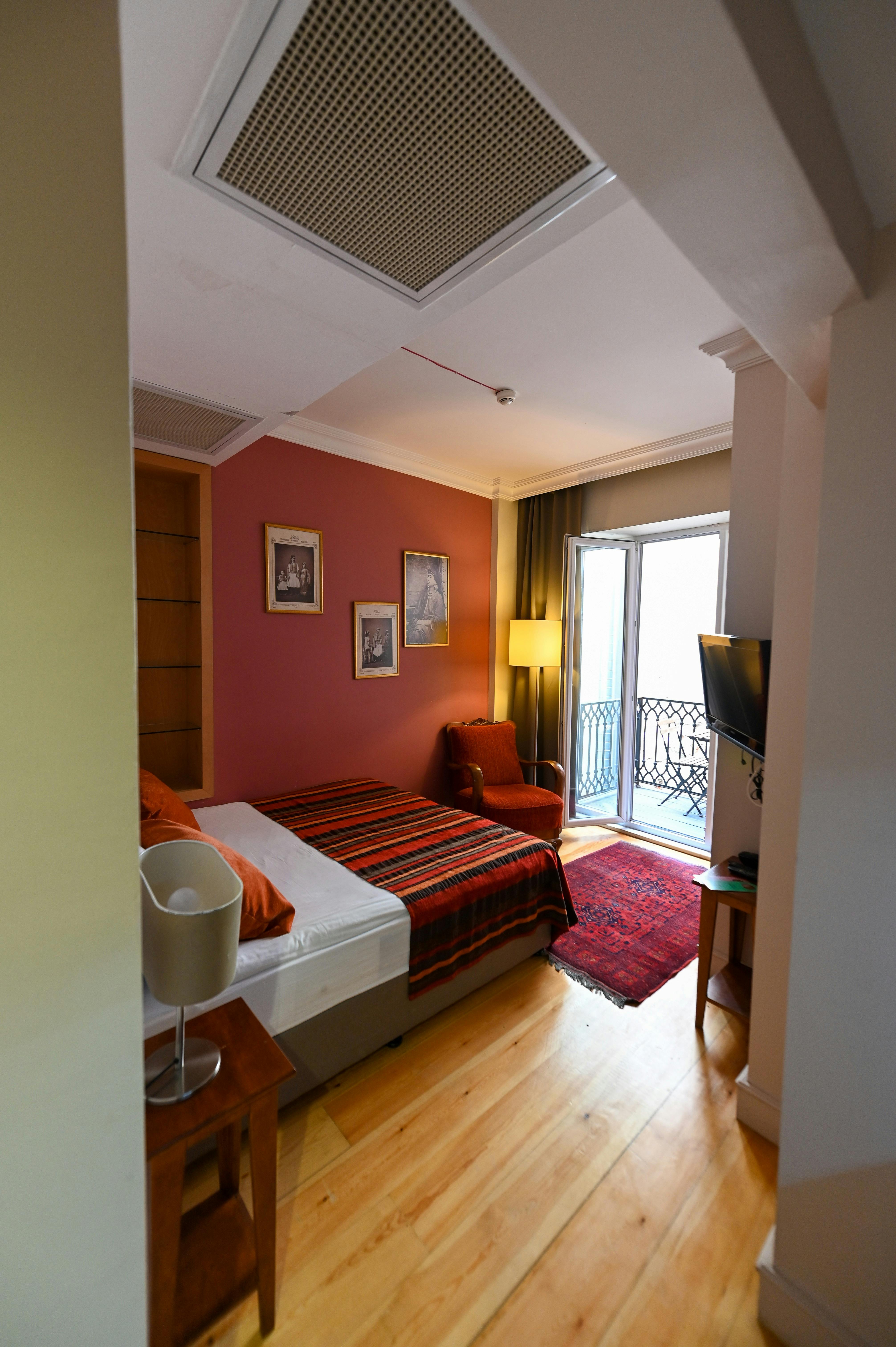 No11 Hotel, double or twin room with balcony