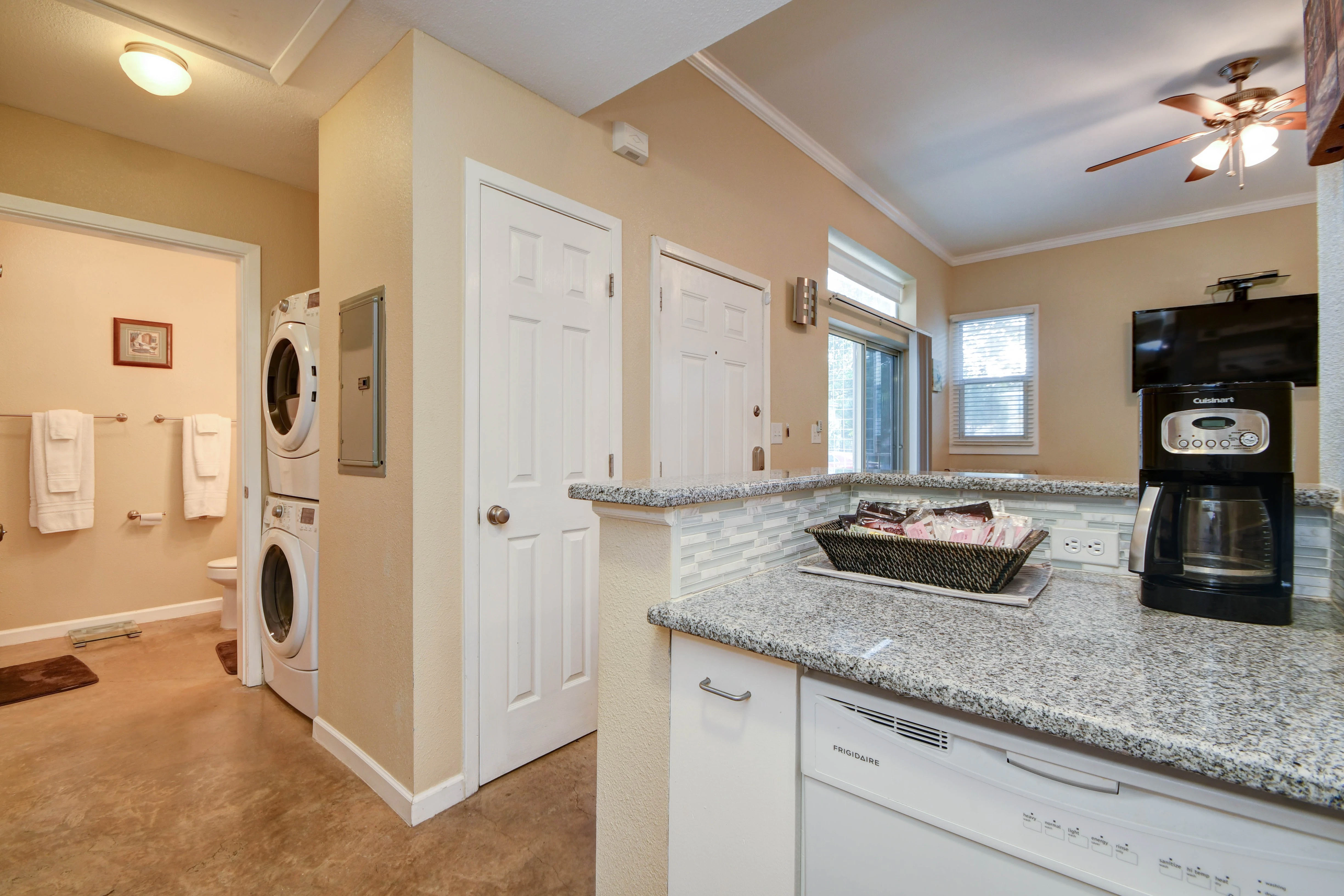 The Lavaca Flats — photo 14 of 18