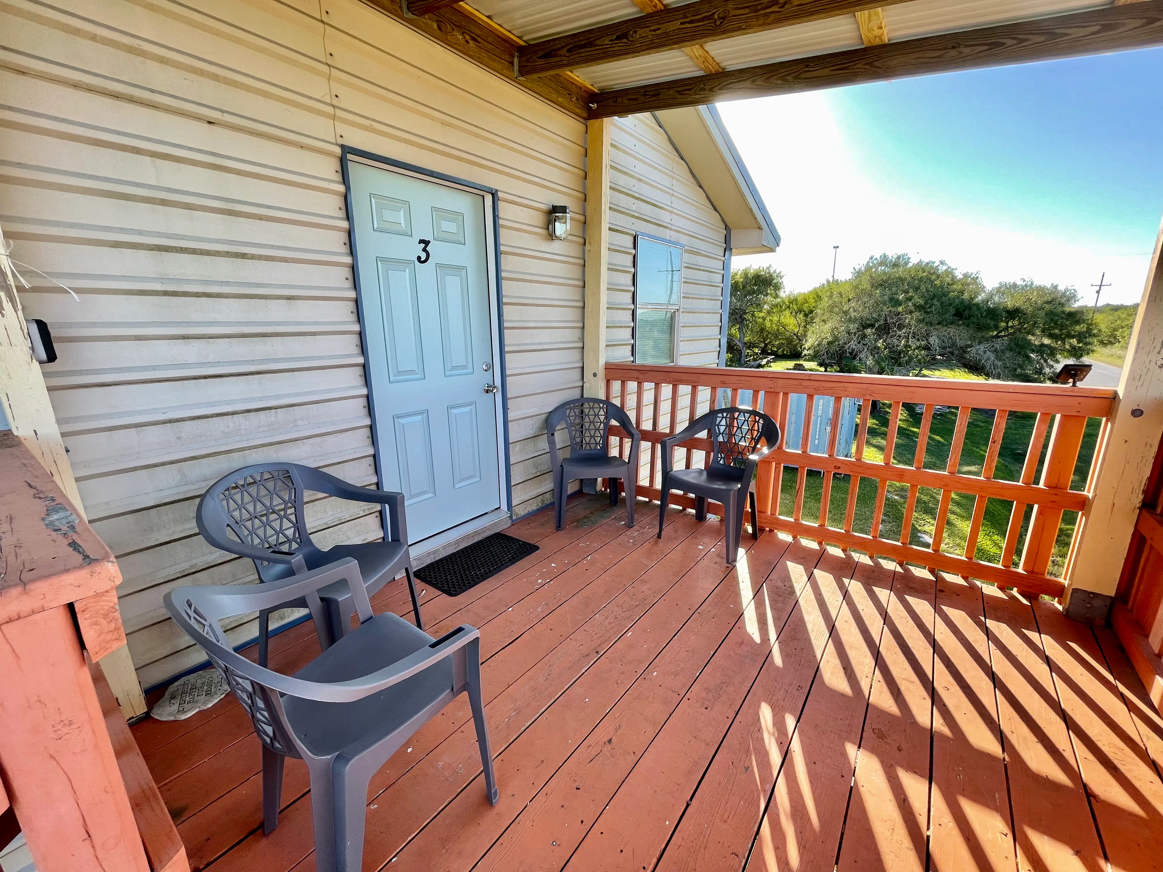Family suite with Private deck