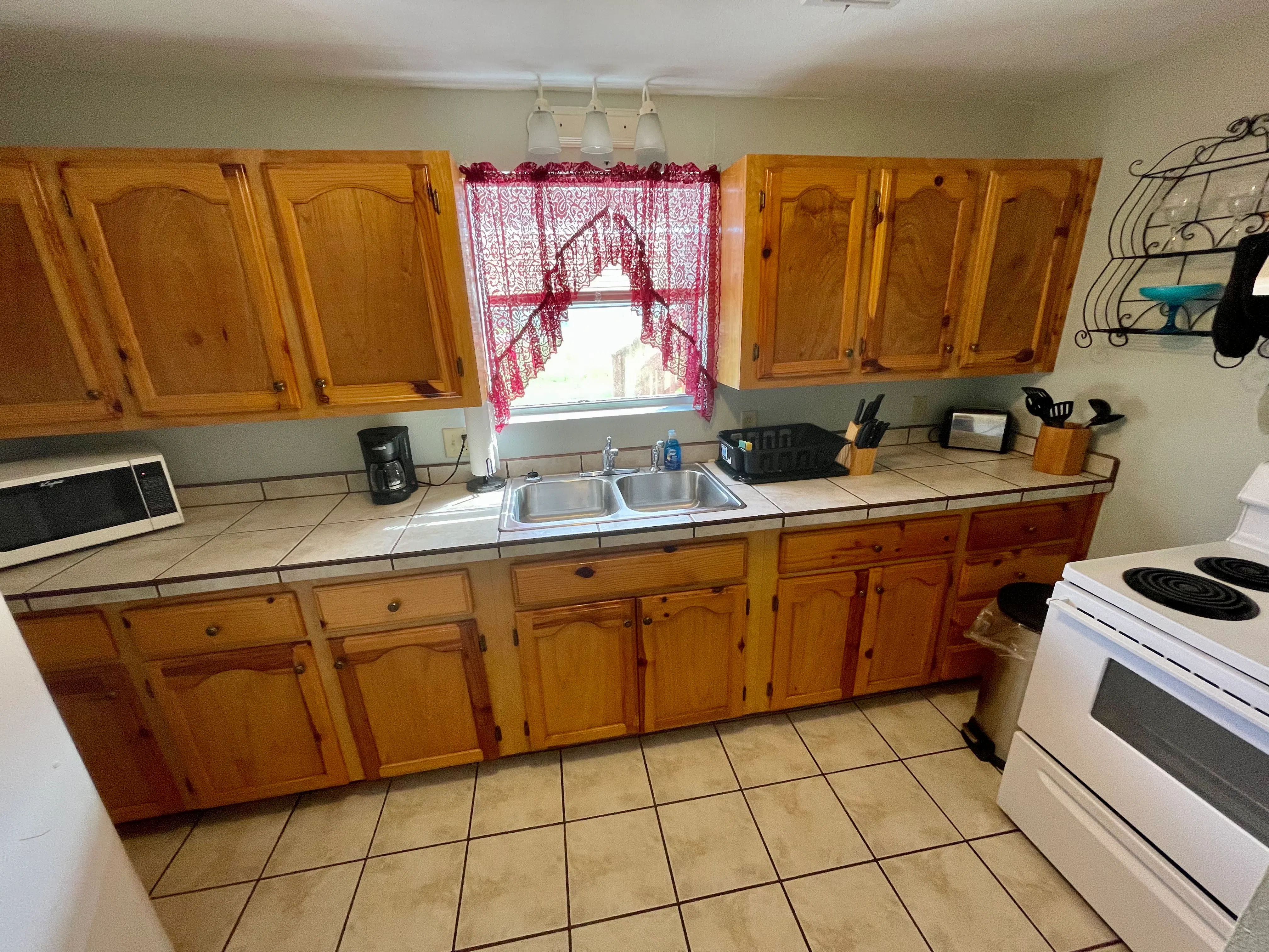 Studio Suite Kitchen