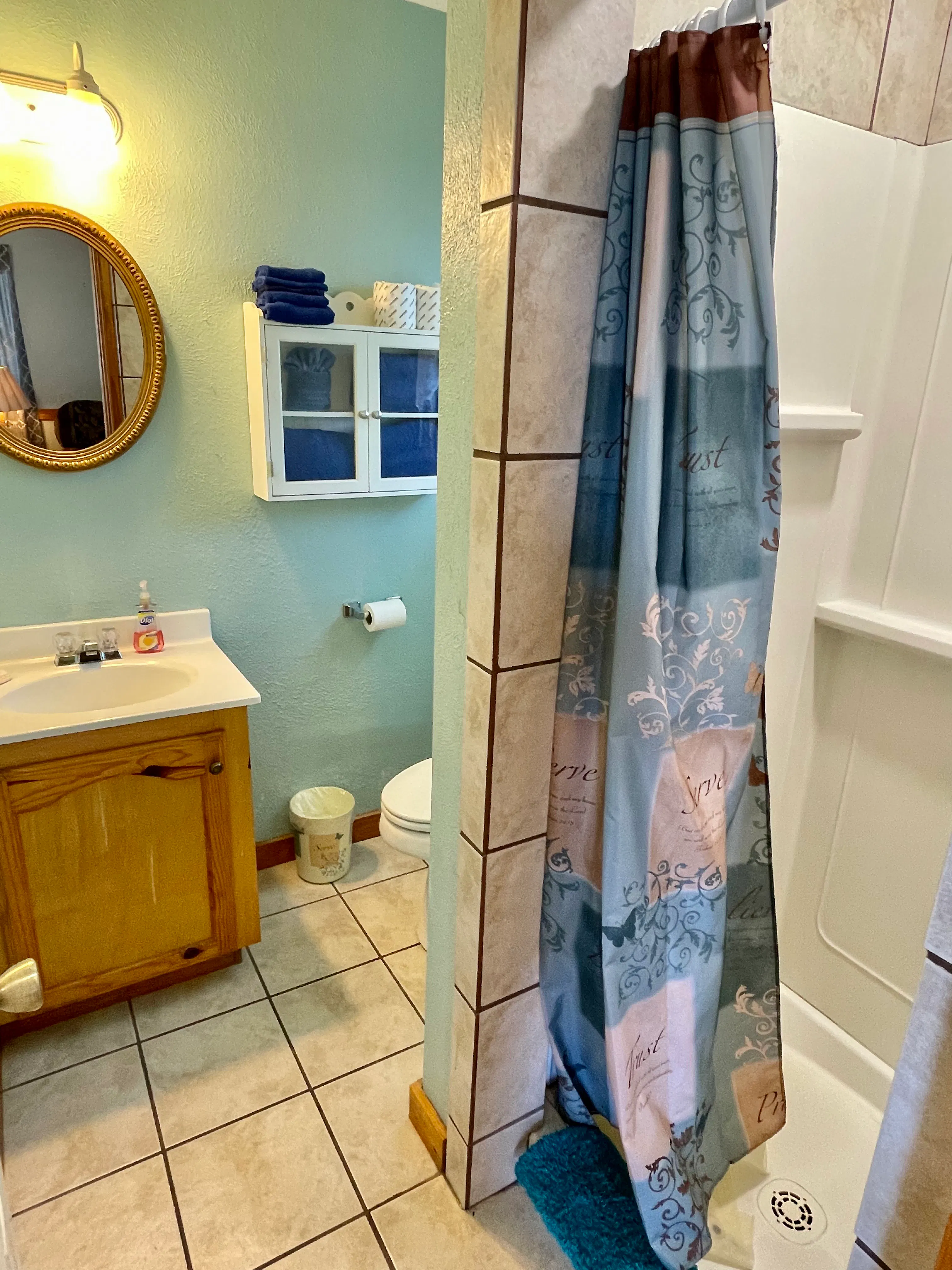 Family Suite Bathroom