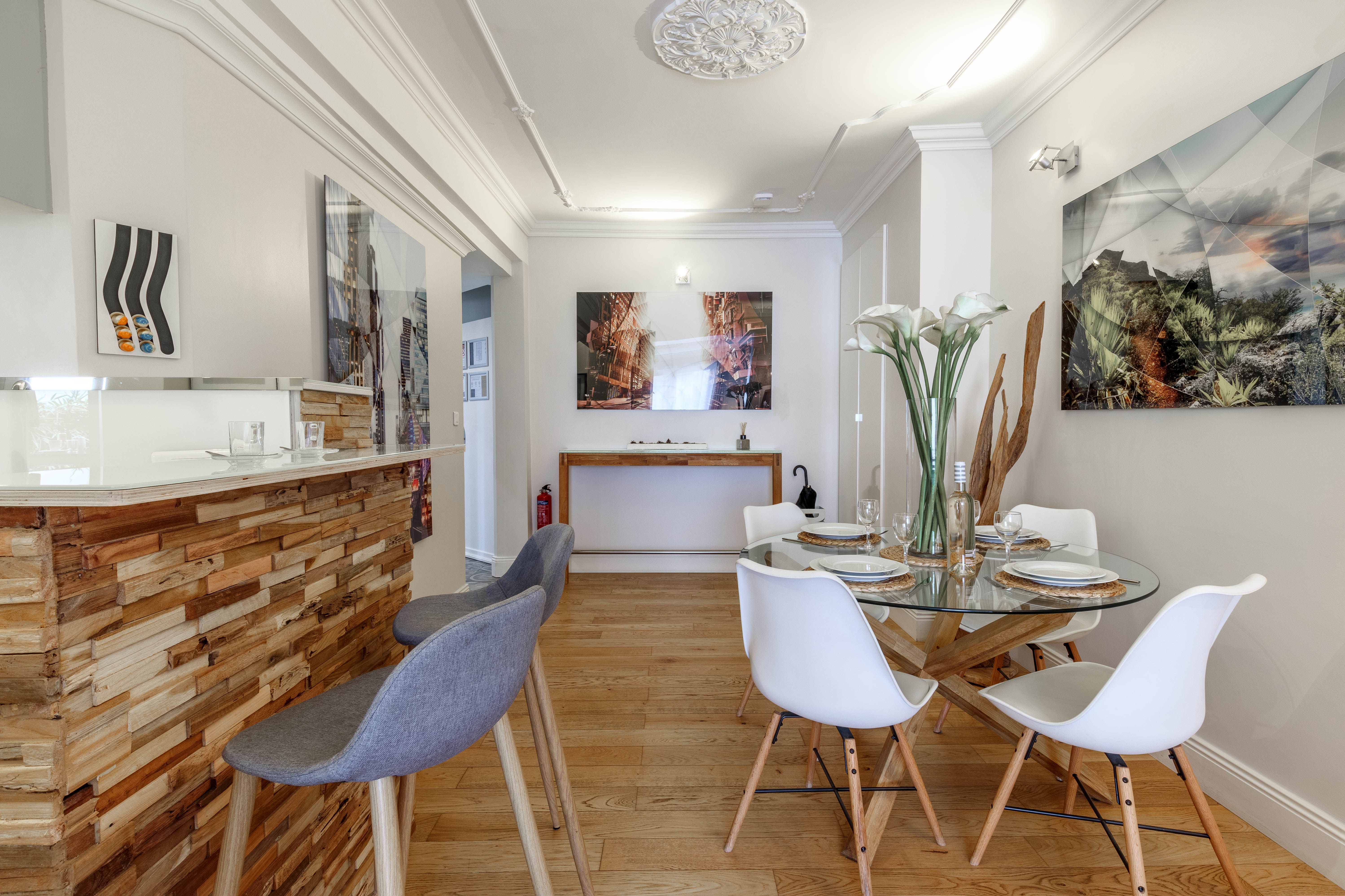 1 or 2 bedroom apartment with Terrace, Sauna and Spa bath