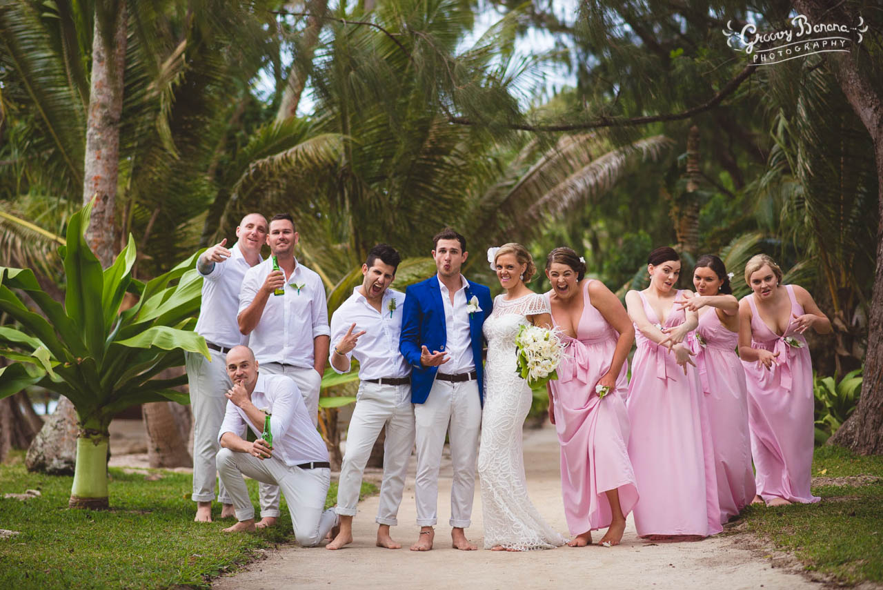 Wedding party Island Photo #erakorbeachweddings #weddingceremonyonthebeachsouthpacific #vanuatuislandweddings