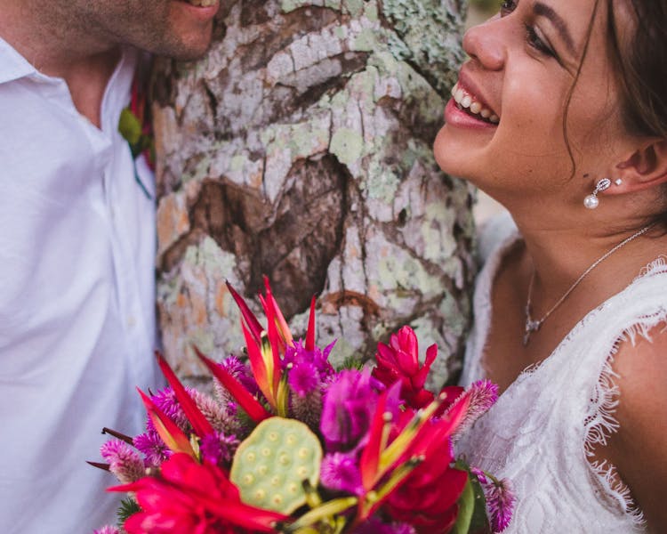 Bridal Bouquet Tropical Bouquet #erakorbeachweddings #weddingceremonyonthebeachsouthpacific #Vanuatutropicalbeachweddings