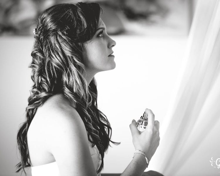 Taking a moment before the ceremony on Coconut Beach #erakorbeachweddings #weddingceremonyonthebeachsouthpacific