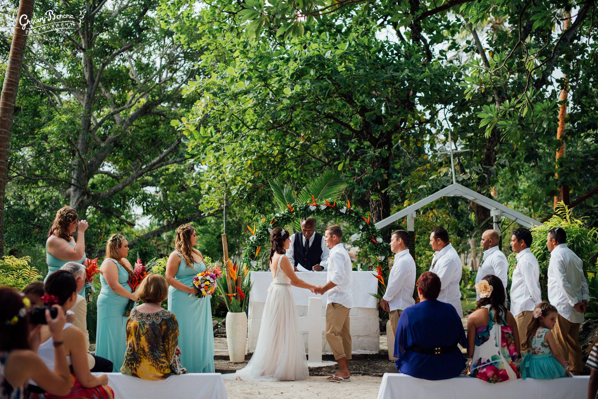 Erakor Islands Open Air Chapel #erakorbeachweddings #weddingceremonyonthebeachsouthpacific #Vanuatutropicalbeachweddings