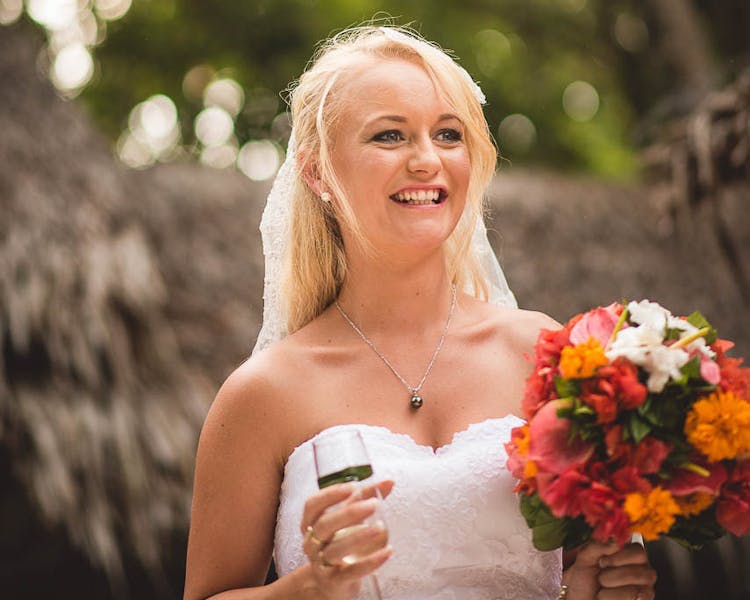 Bridal Bouquet Tropical Colours #erakorbeachweddings #weddingceremonyonthebeachsouthpacific #Vanuatutropicalbeachweddings