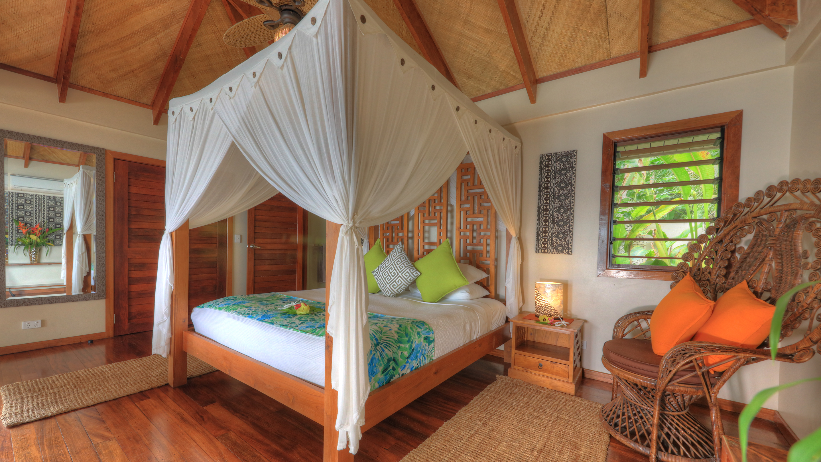 erakor island resort deluxe honeymoon pool villa #erakorislandresort #tropicalislandholiday #Vanuatuaccommodation