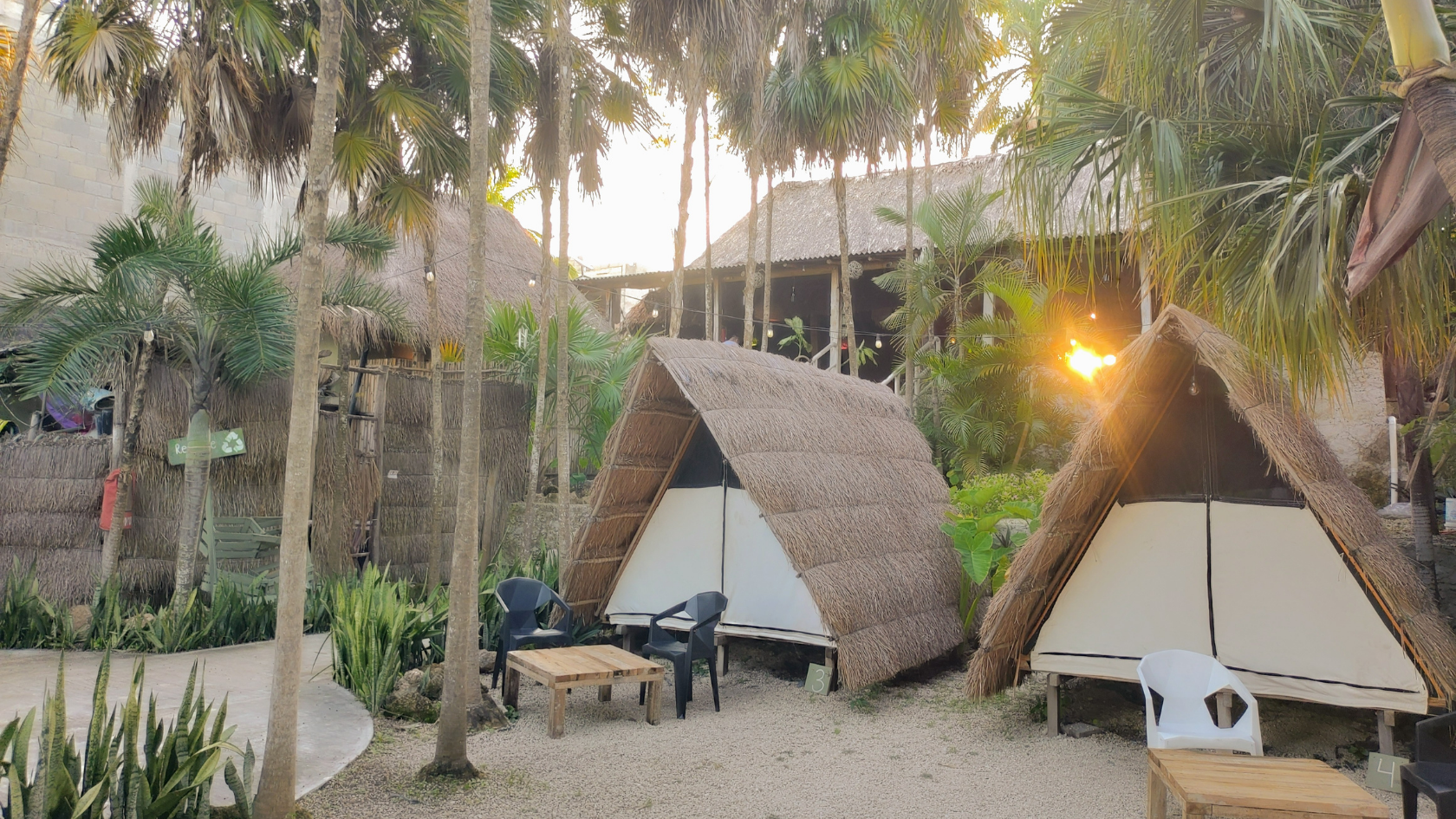 Economy lagoon view Cabin