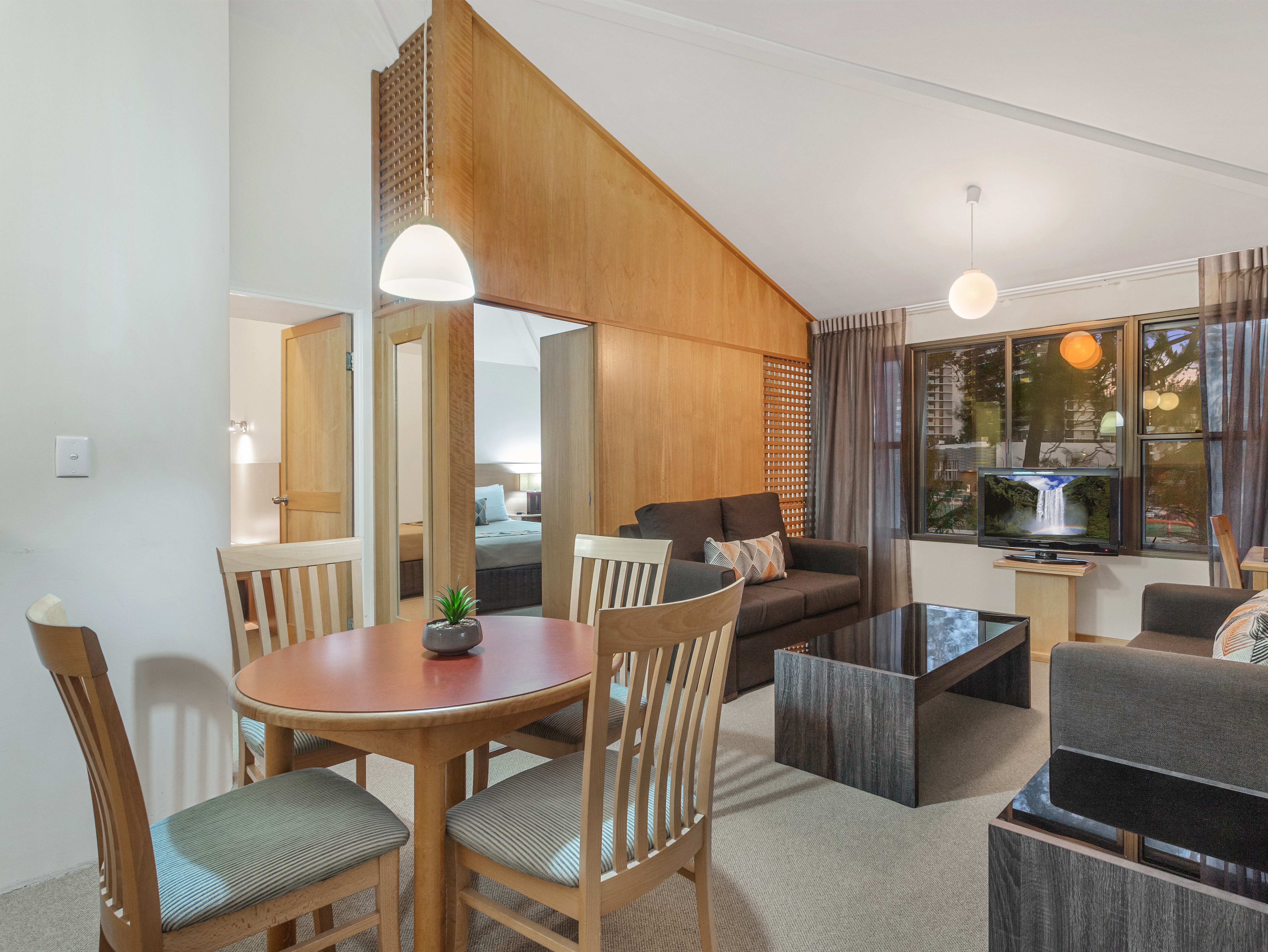 Comfortable 2 bedroom suites in Hamilton Brisbane