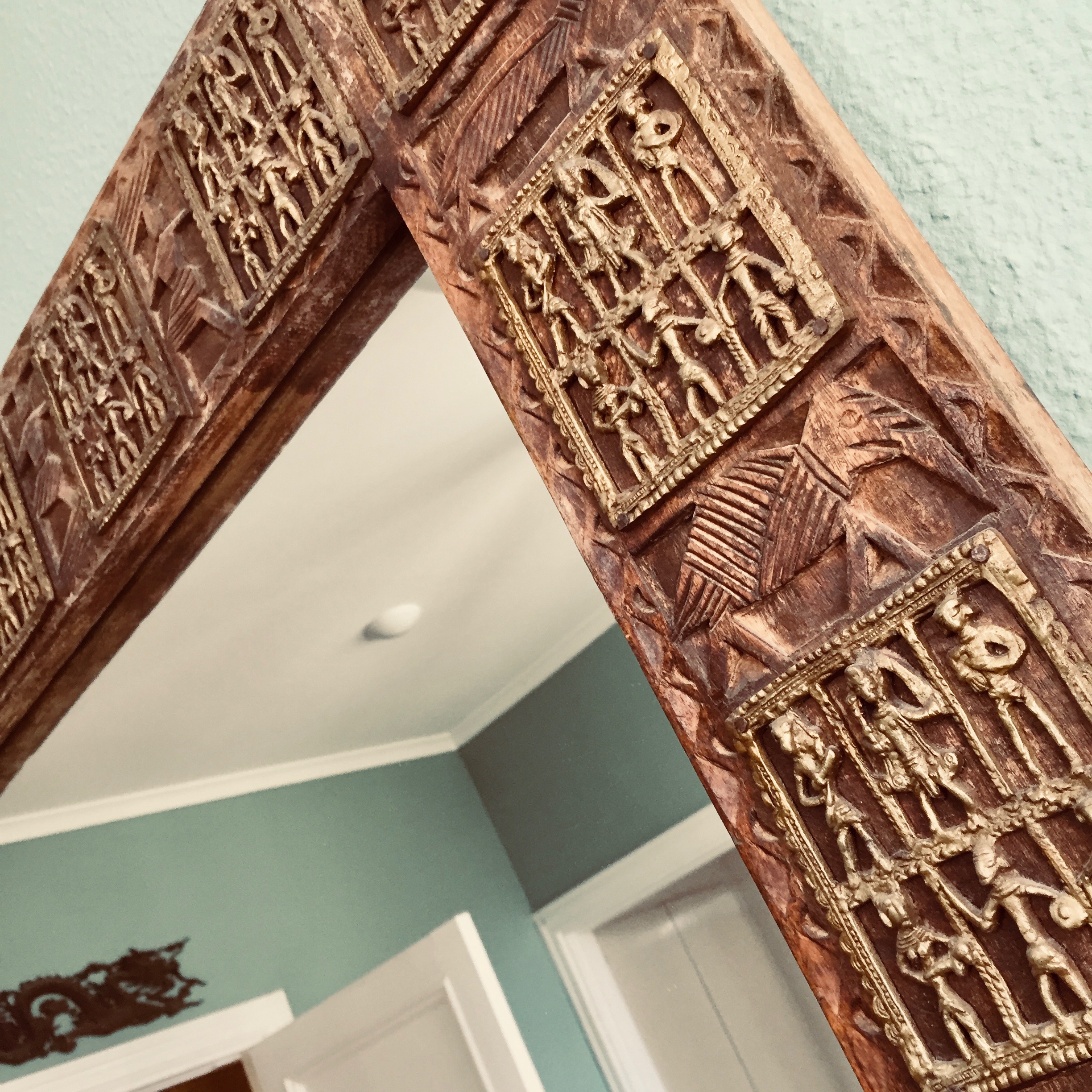 India mirror alternate view