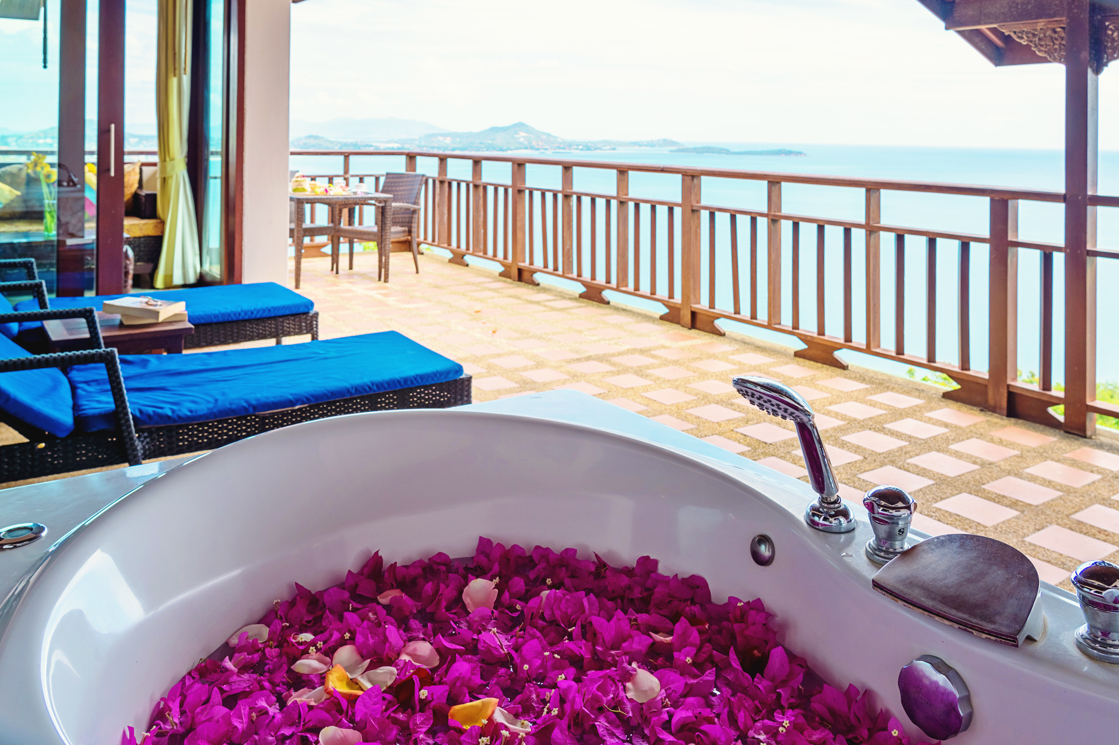 はる部屋 One-Bedroom Grand Jacuzzi Suite | Sandalwood Luxury Villas