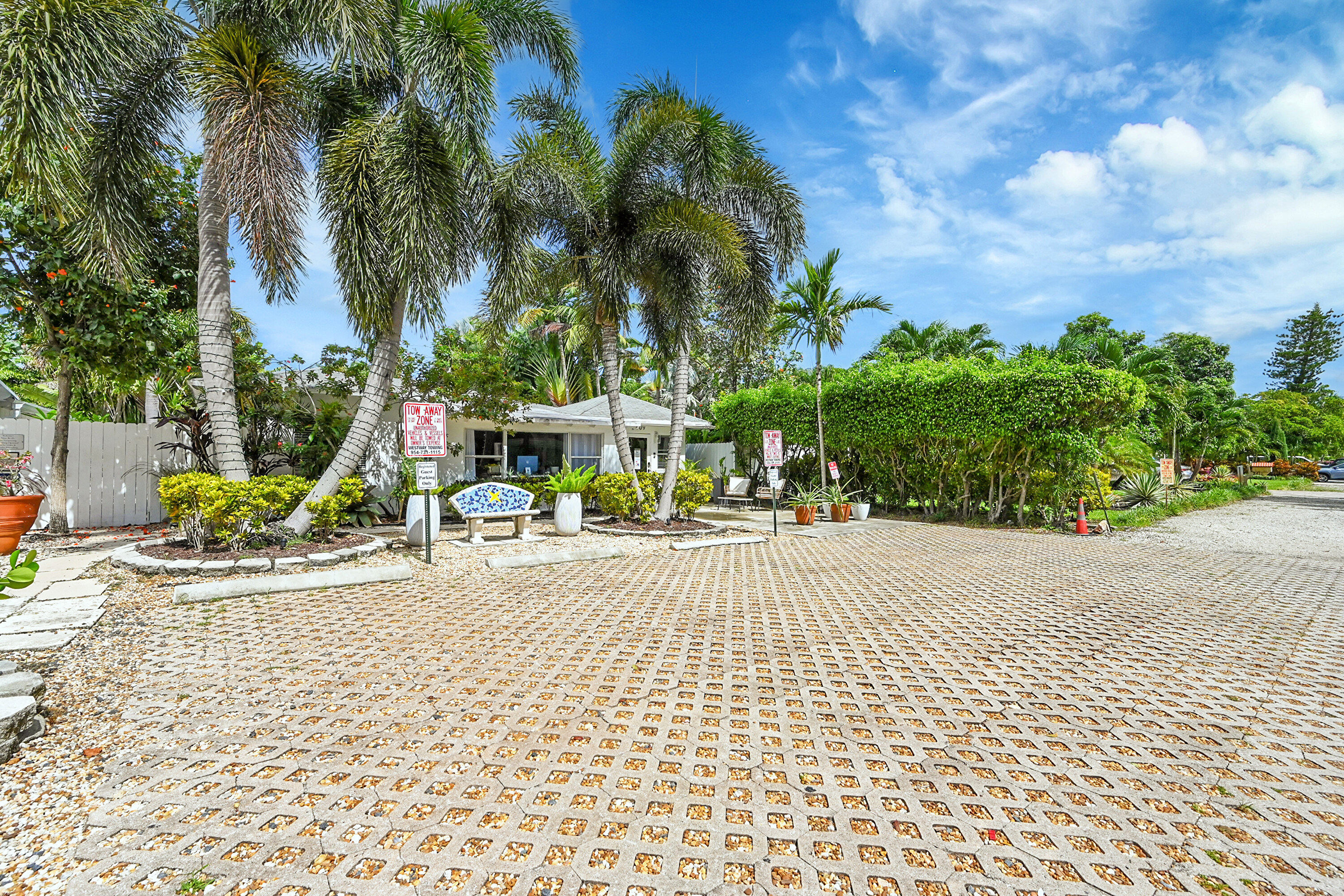 Parking Space/Front View