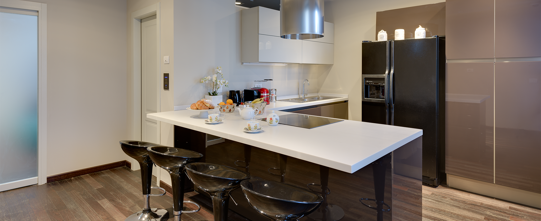 CUCINA IN CONDIVISIONE SHARING KITCHEN