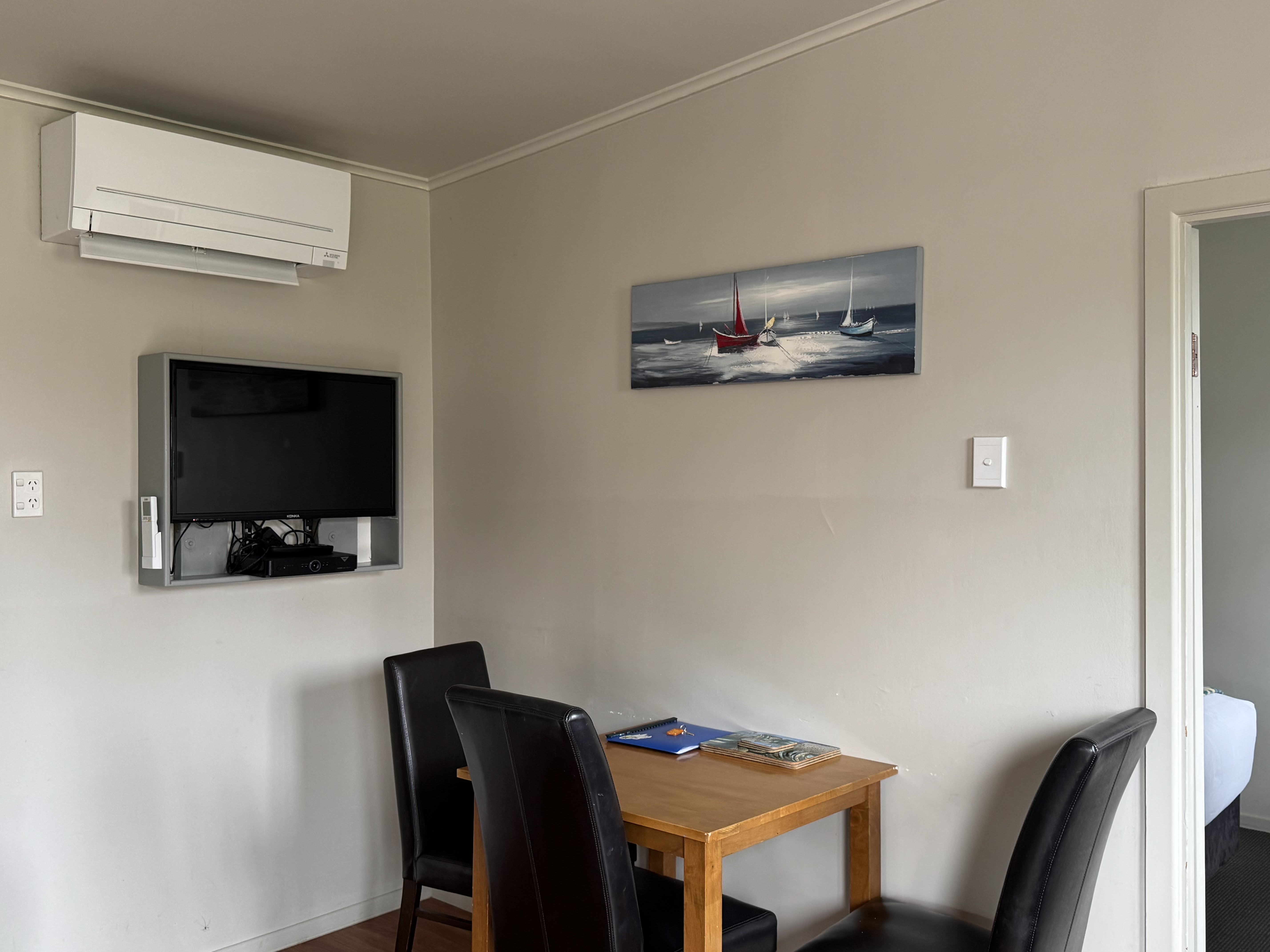 Single Bedroom Garden Courtyard