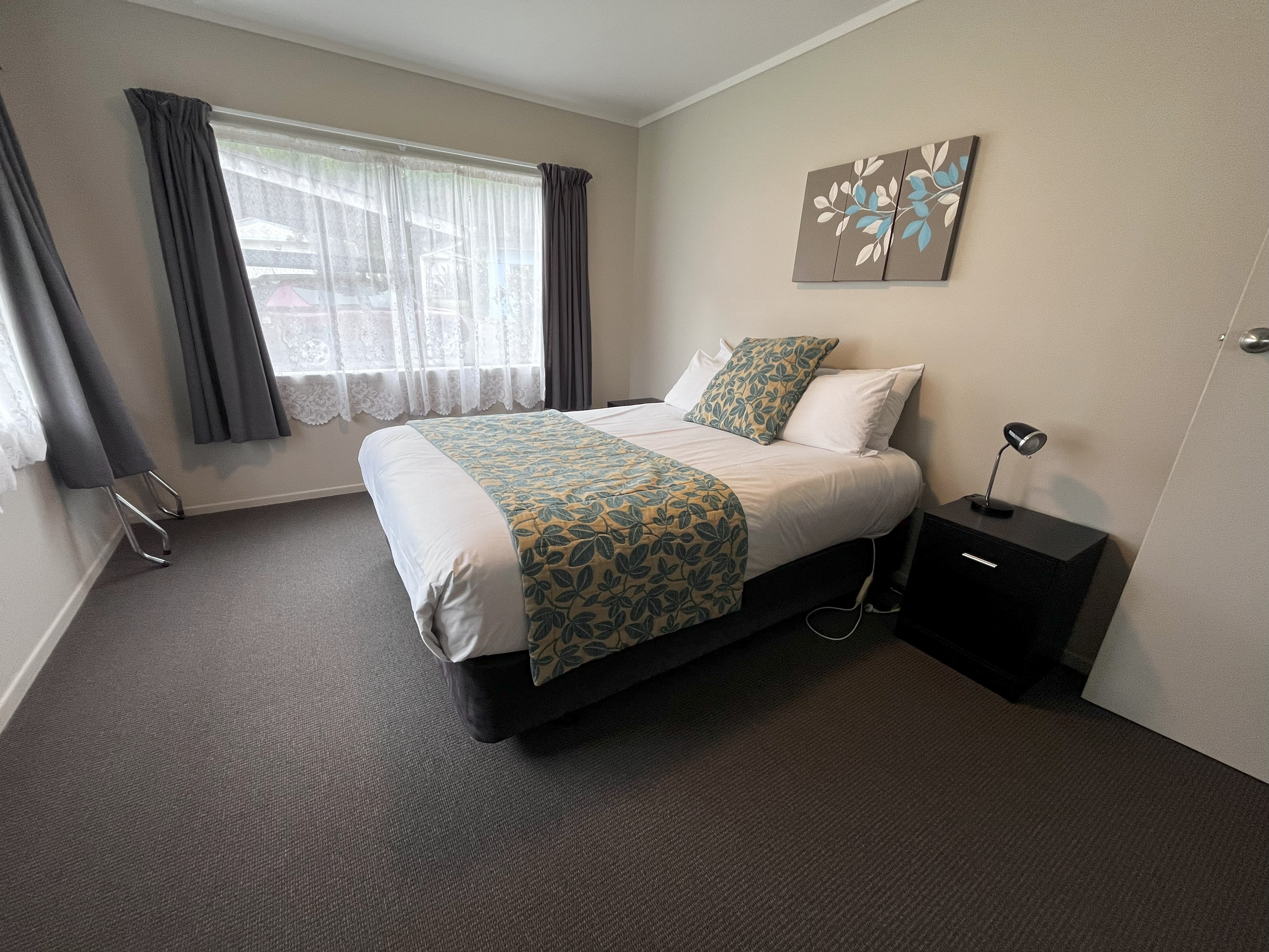 Seaview 3 Bedroom Family Cottage