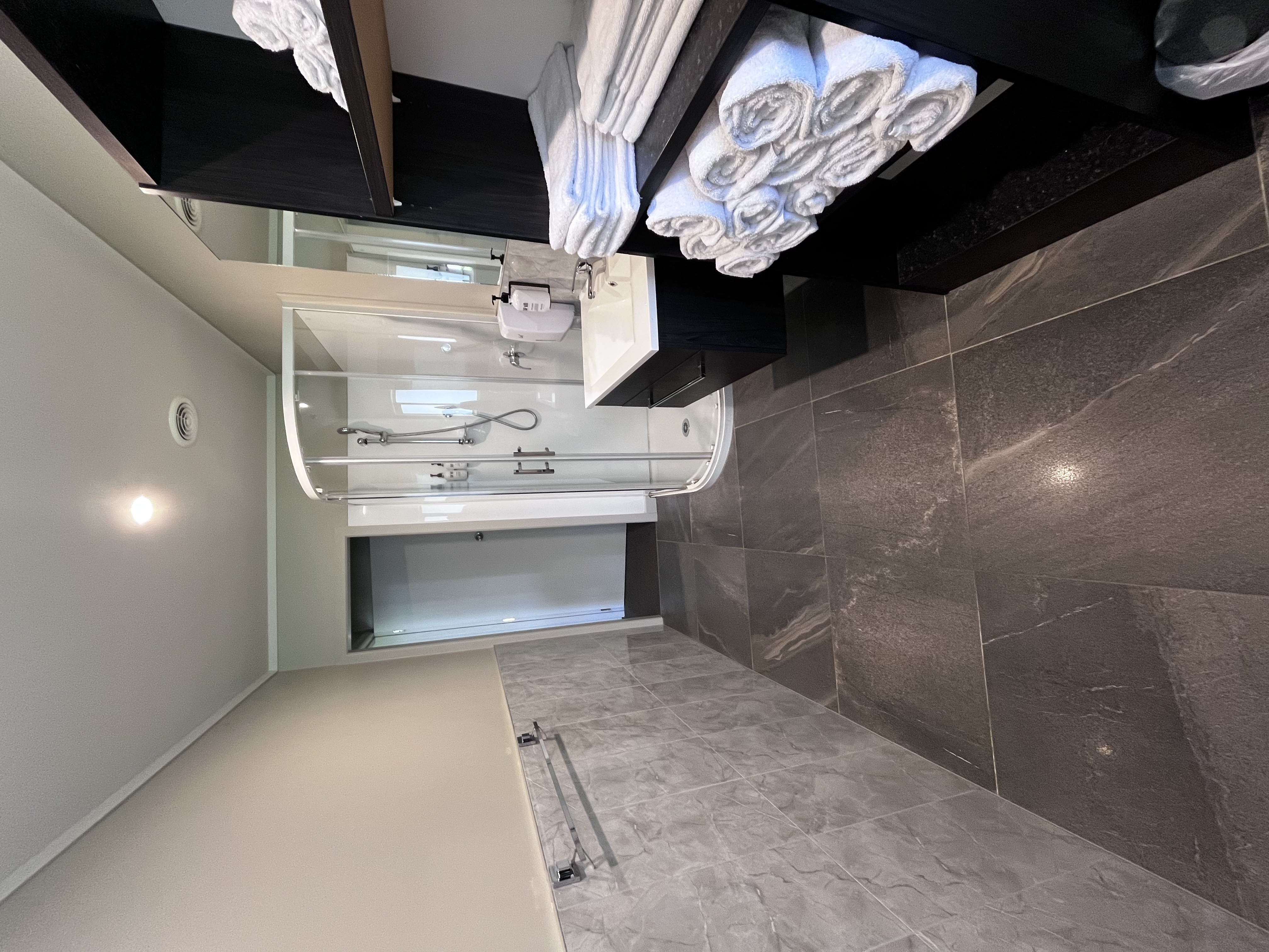 Seaview 3 Bedroom Family Cottage