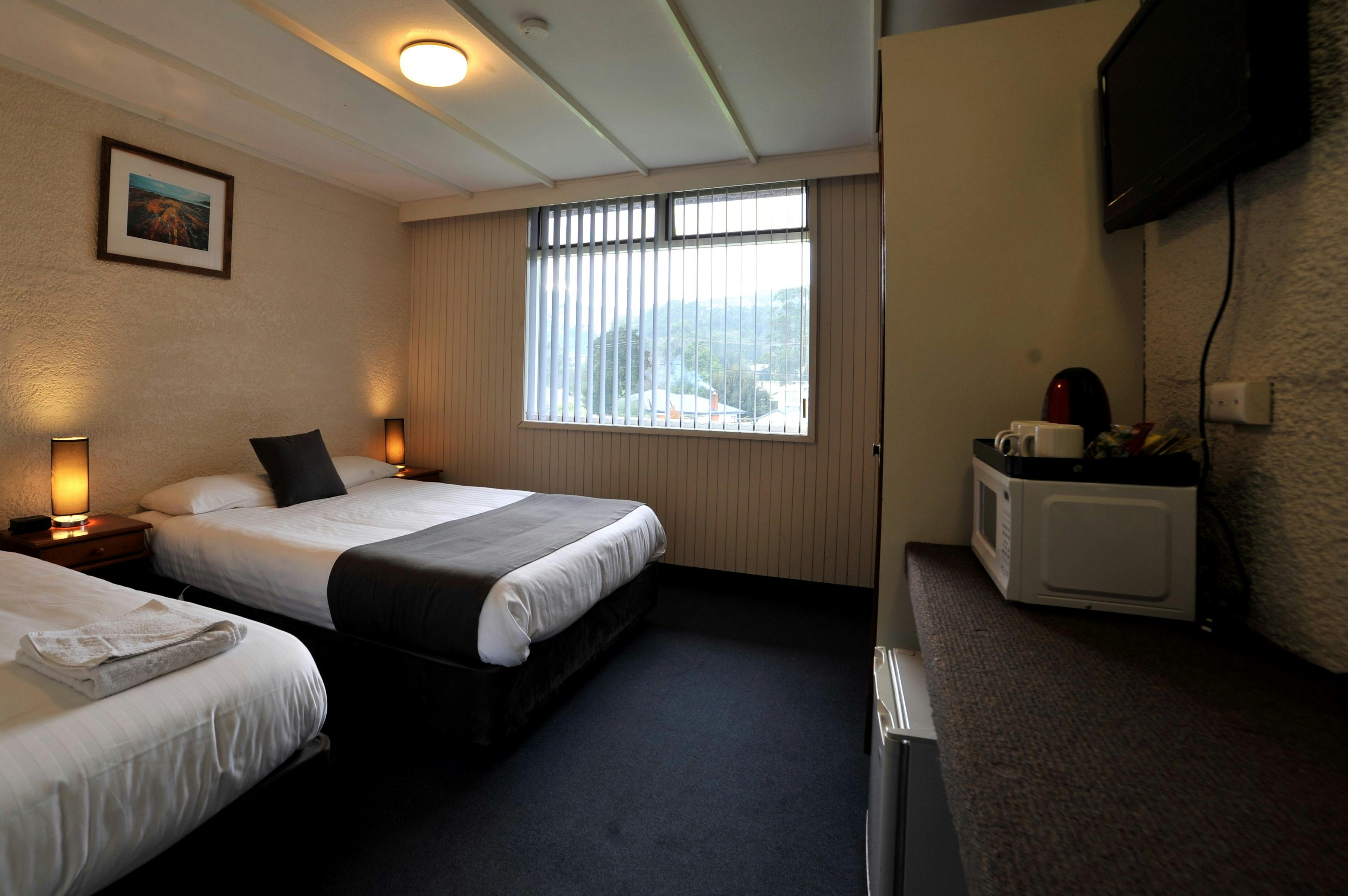 Queen and Single accommodation room