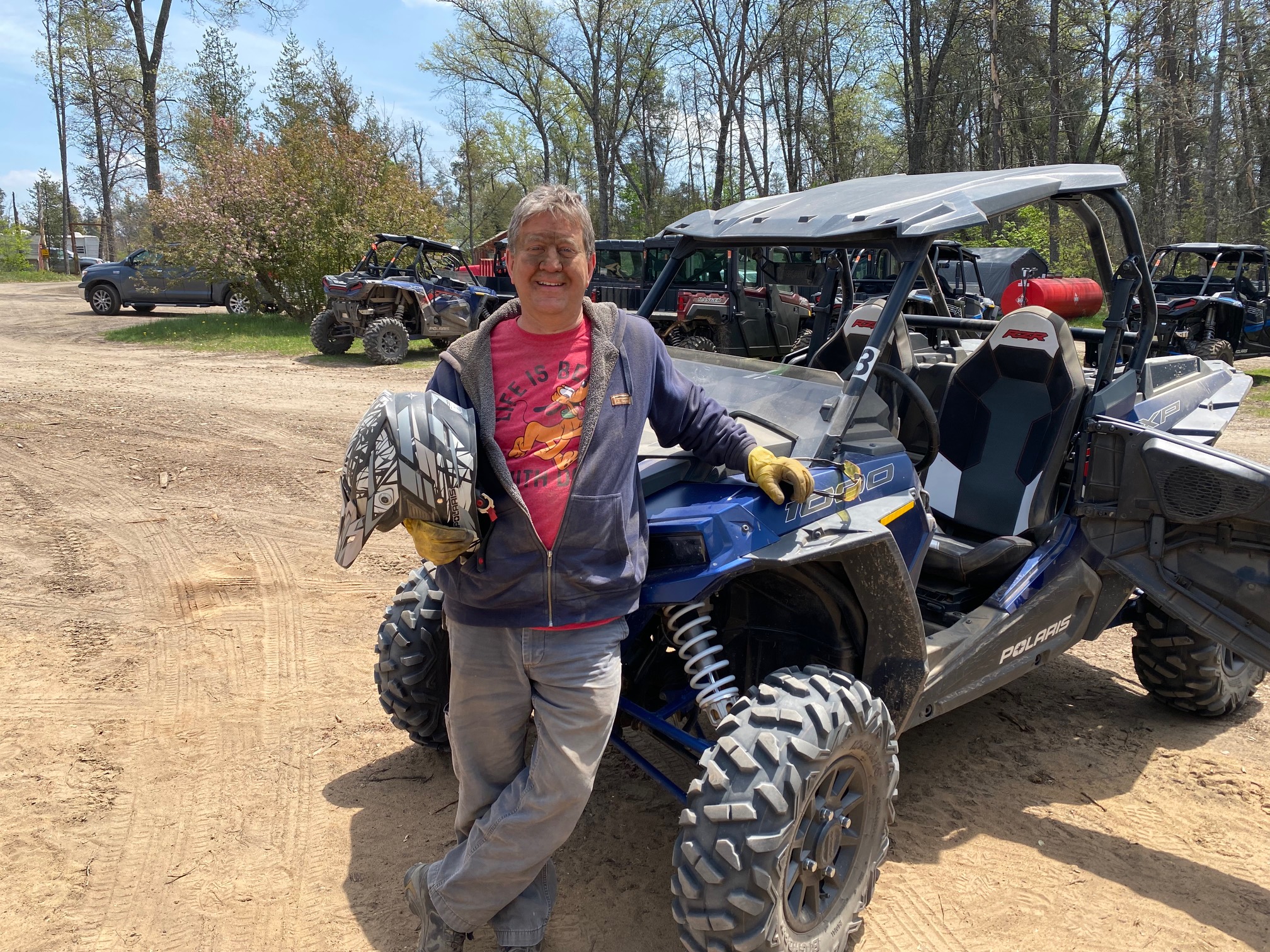 alt="Customers enjoying Polaris UTV rentals — ride Michigan’s trails, adventure starts here at Best Bear Lodge in Irons MI"