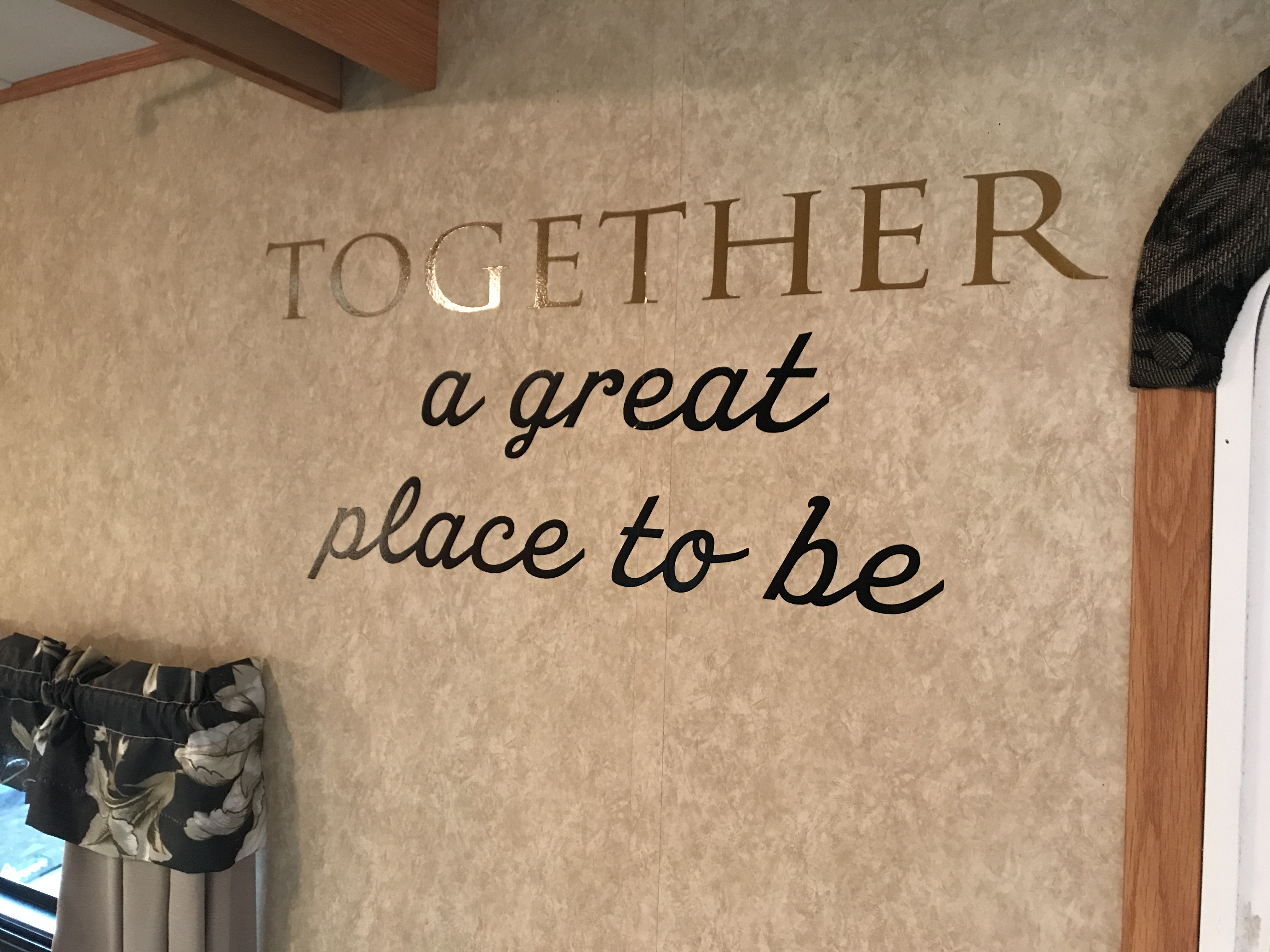 Best Bear Lodge & Campground Accommodations