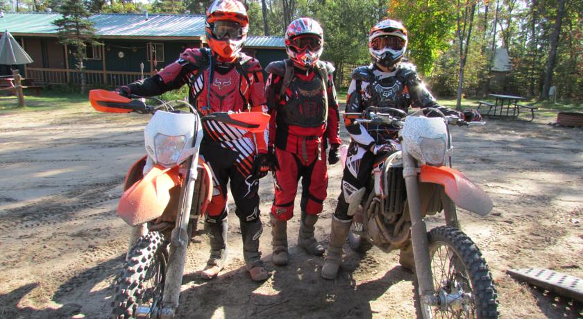 Our Customers enjoying trail riding while stay at Best Bear Lodge & Campground