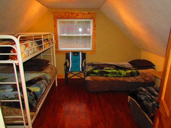 Lincoln Hills Cabin, Full, Twin, Twin, Twin Bedroom