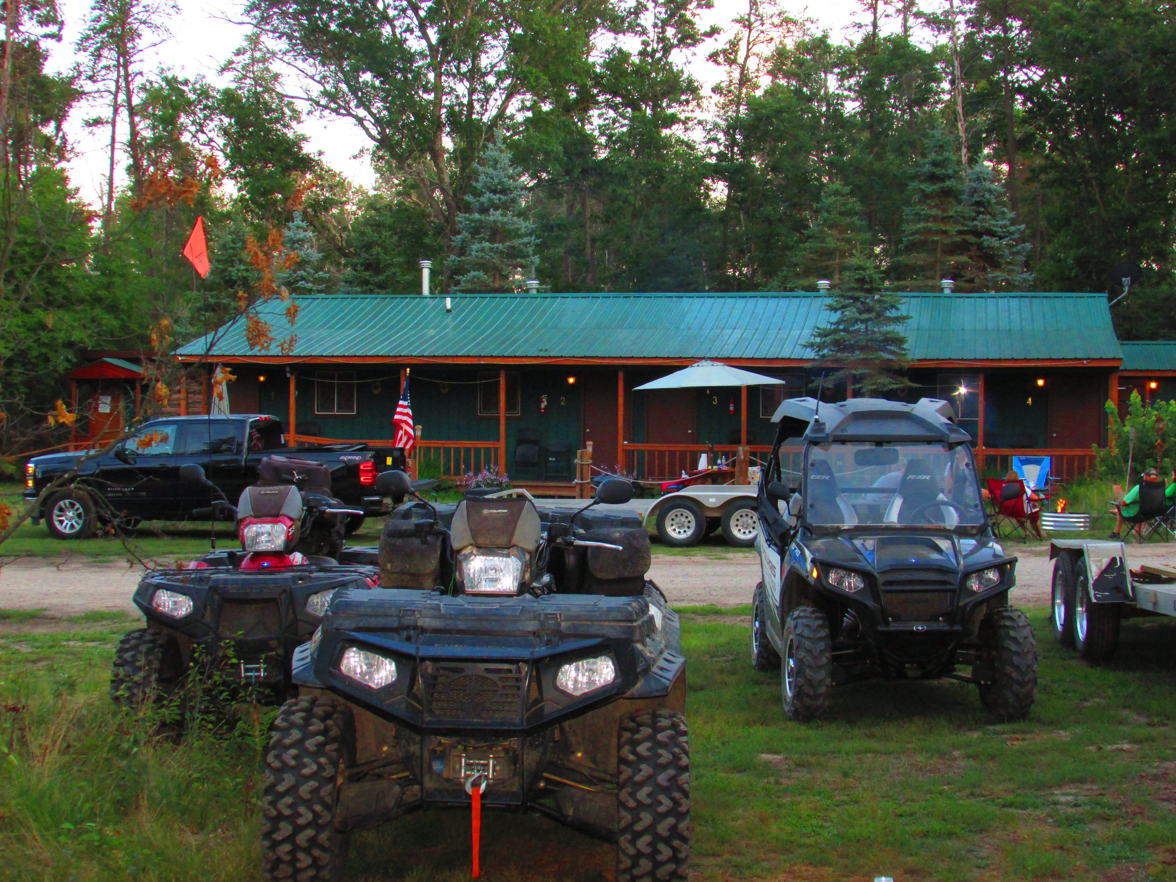 plenty of room to park your orv's at Best Bear Lodge & Campground