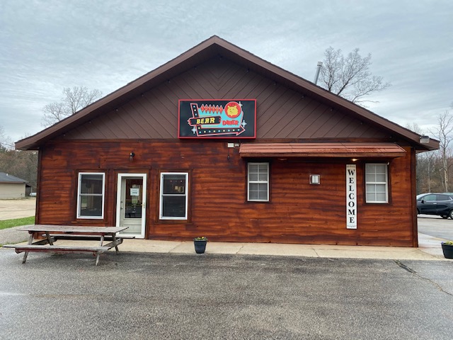 Speedy Bear Cabin Irons, Michigan