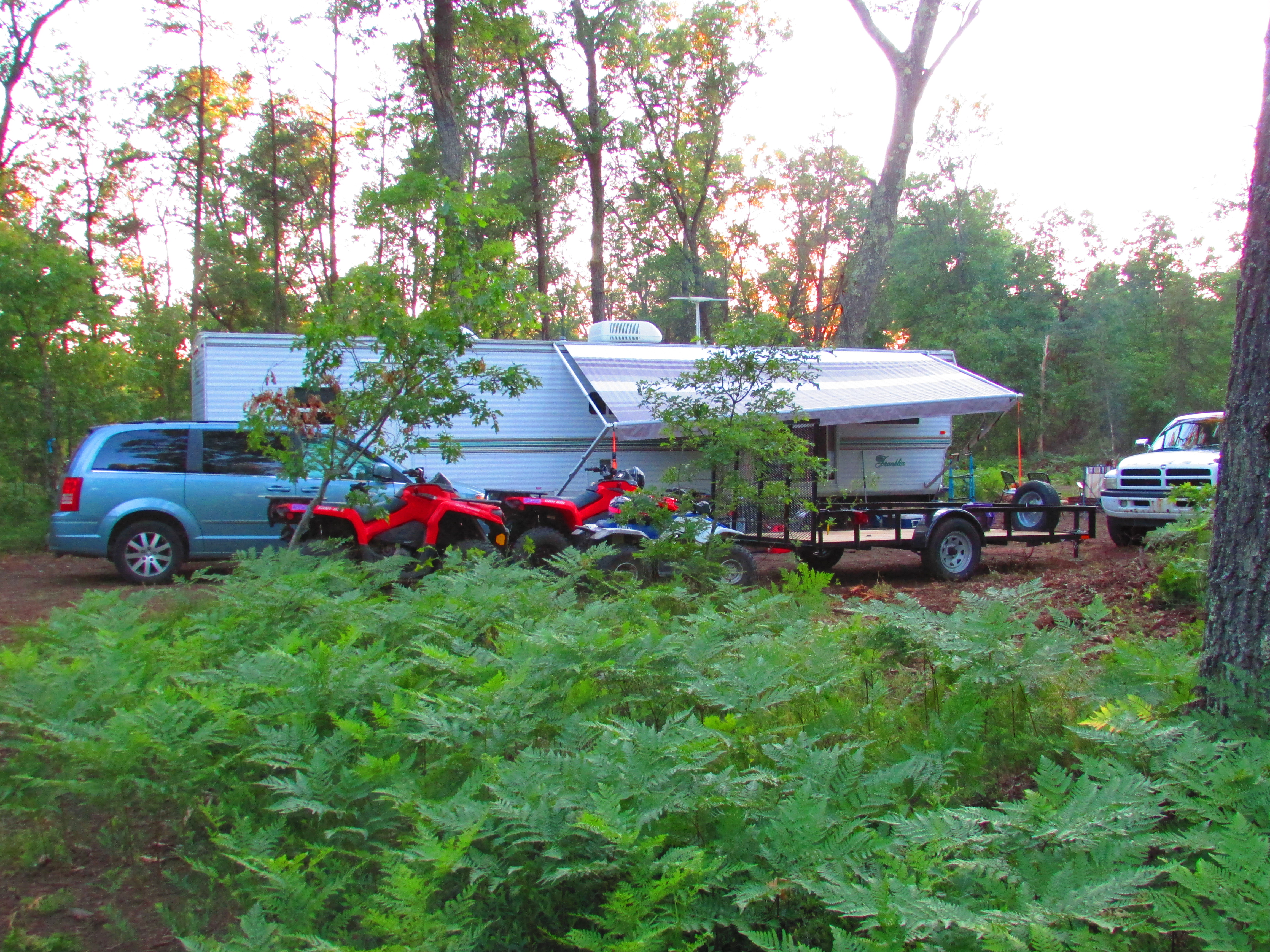 Customers enjoying our RV Park at Best Bear Lodge & Campground