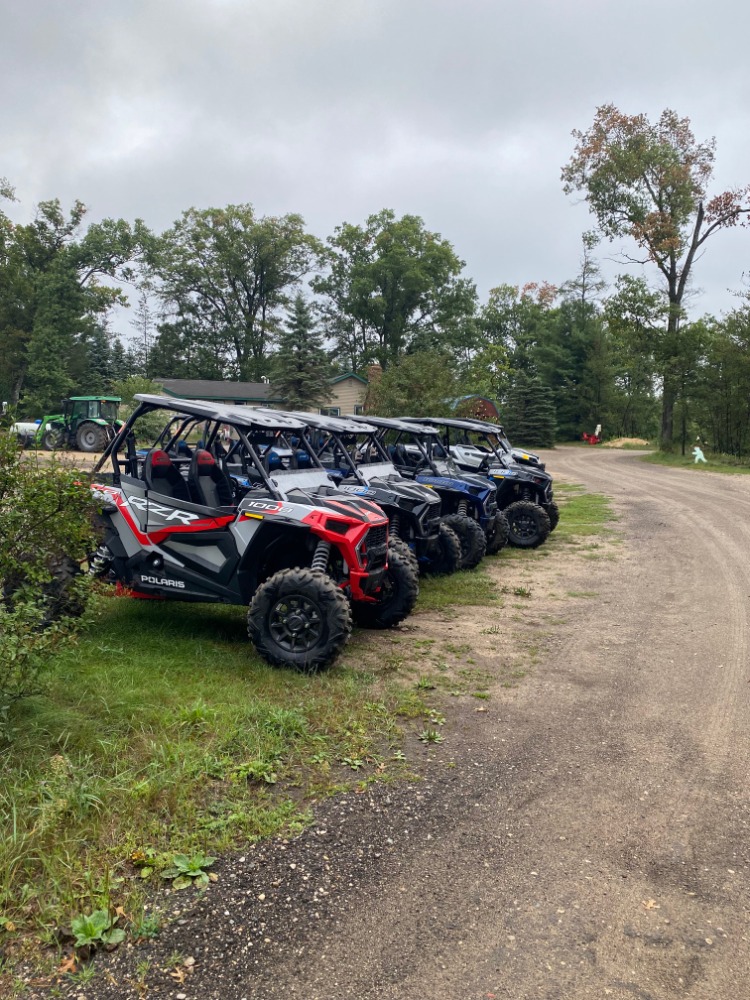 UTV vehicle rental Fleet, RZR, Generals Ranger Crews at Best Bear Lodge & Campground
