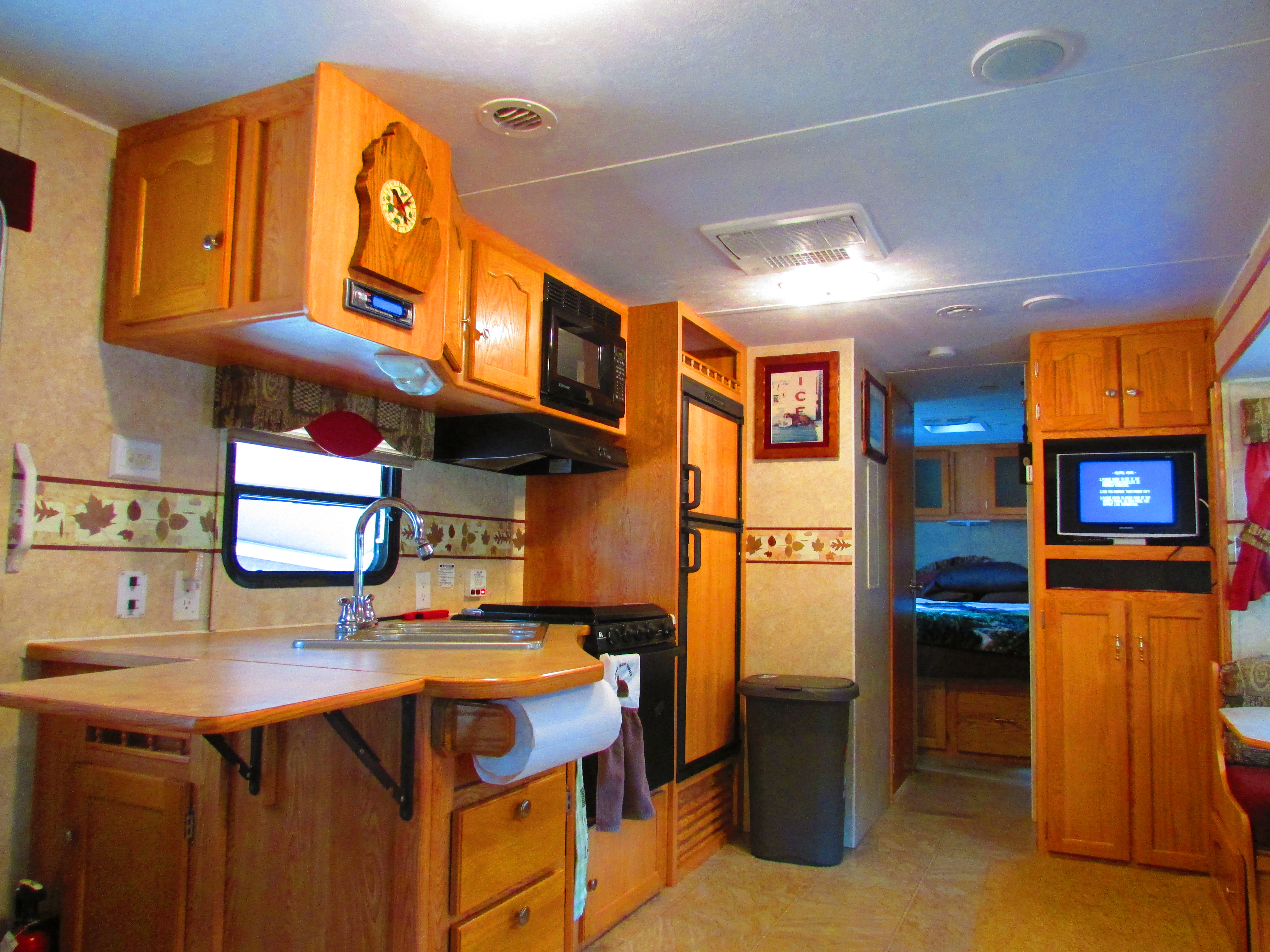 Best Bear Lodge & Campground Accommodations