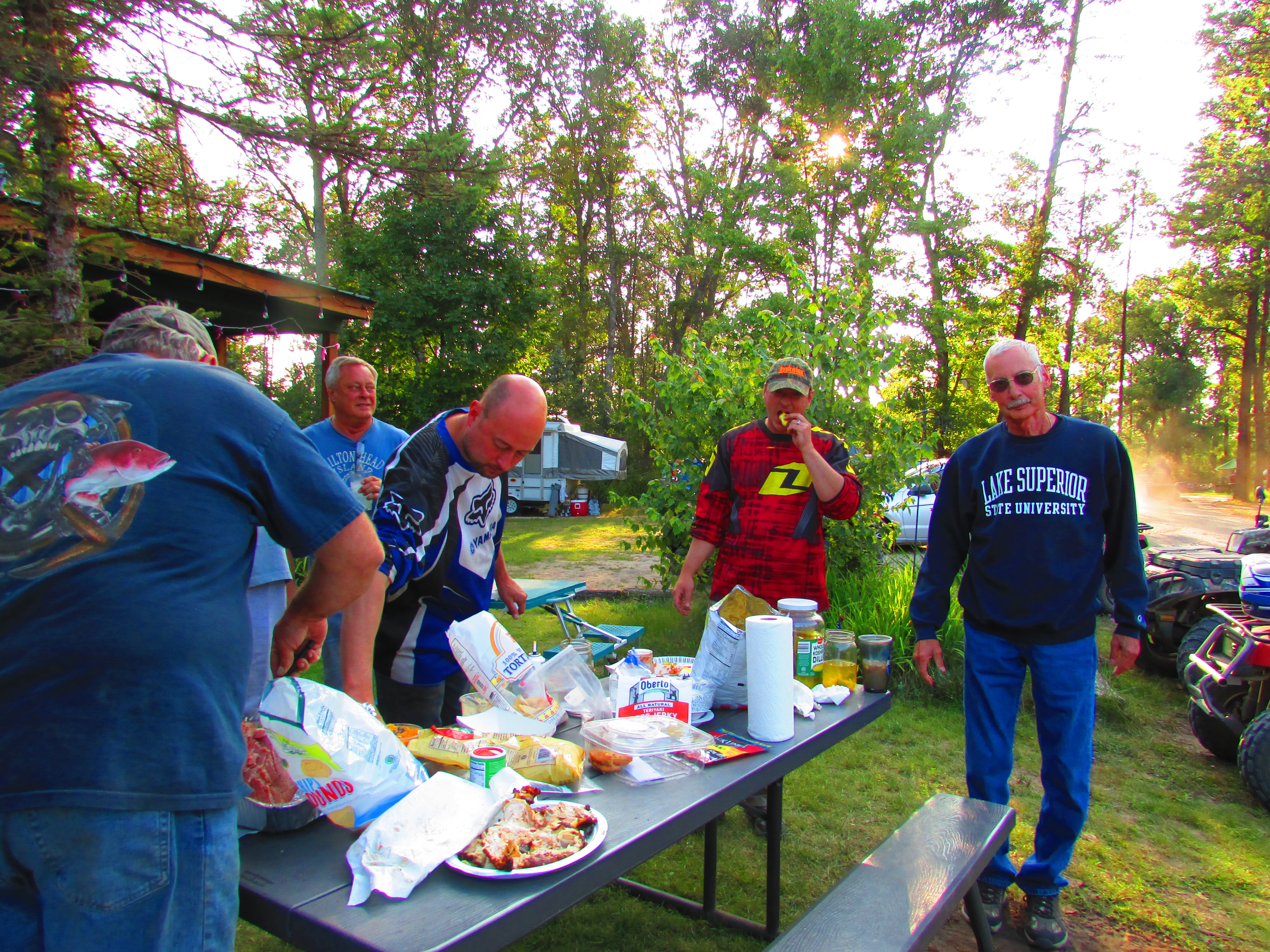 Good times together at Best Bear Lodge & Campground