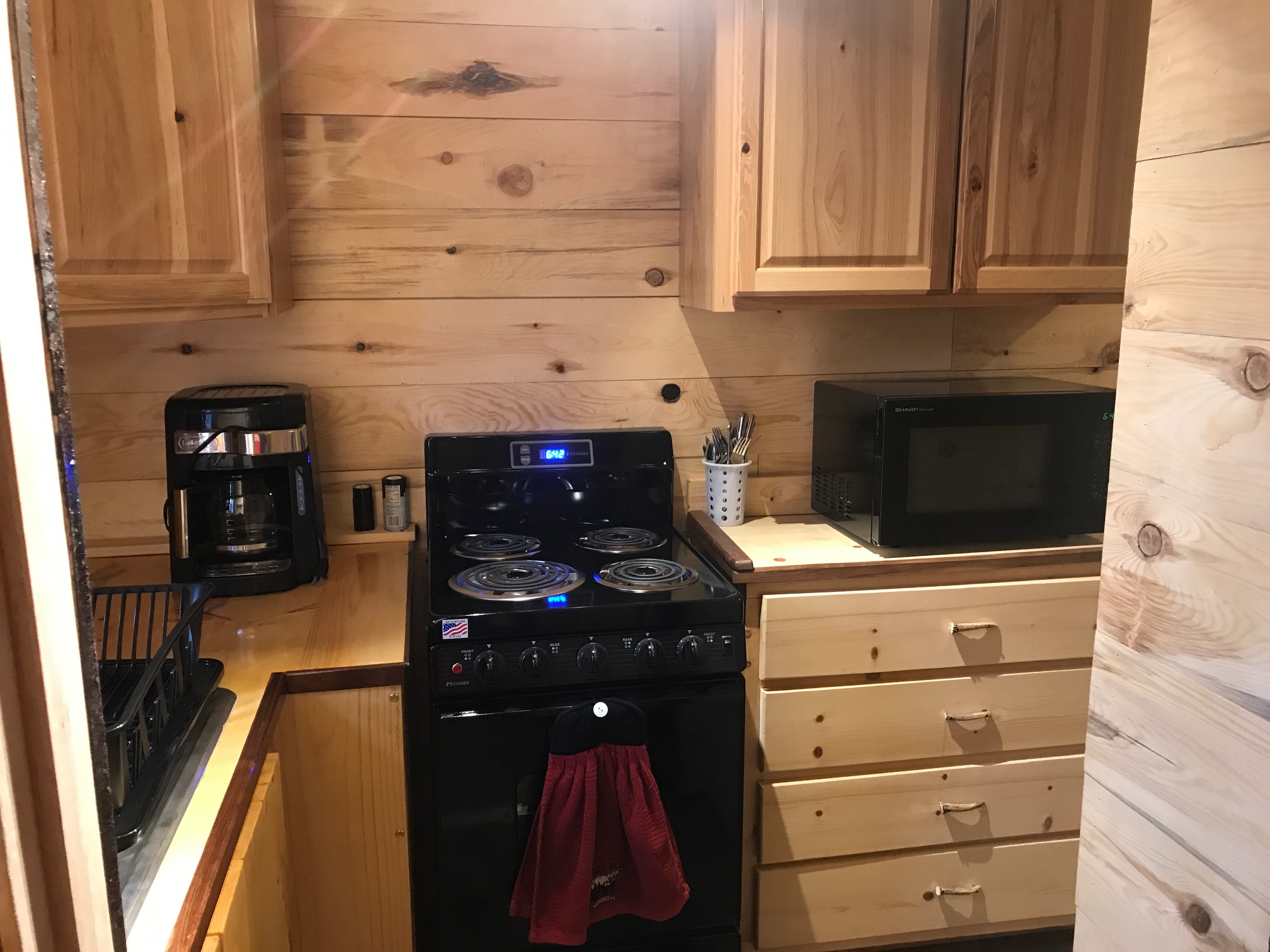 Great Expedition Cabin Kitchen at Best Bear Lodge & Campground
