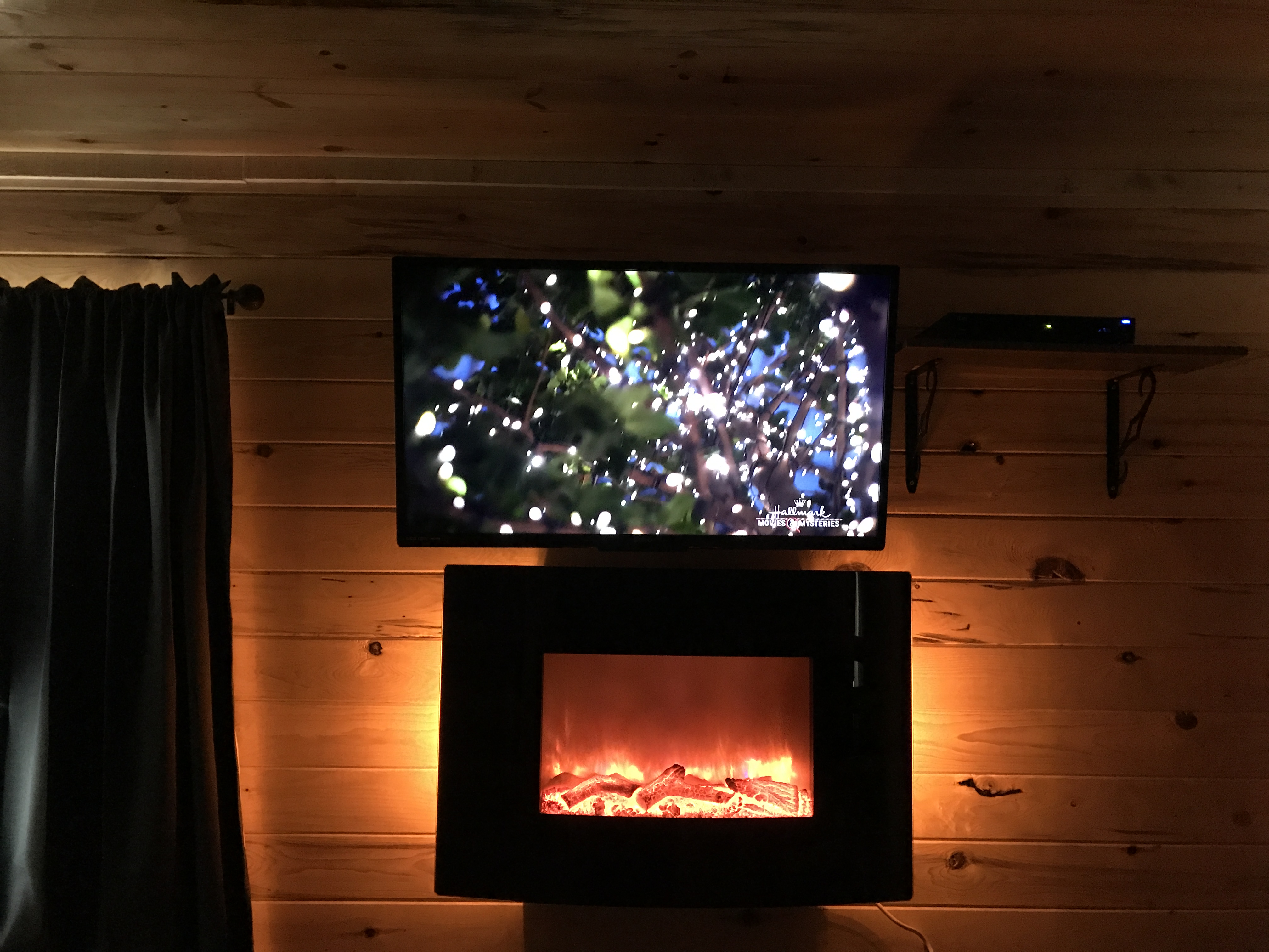 Best Bear Lodge & Campground Accommodations