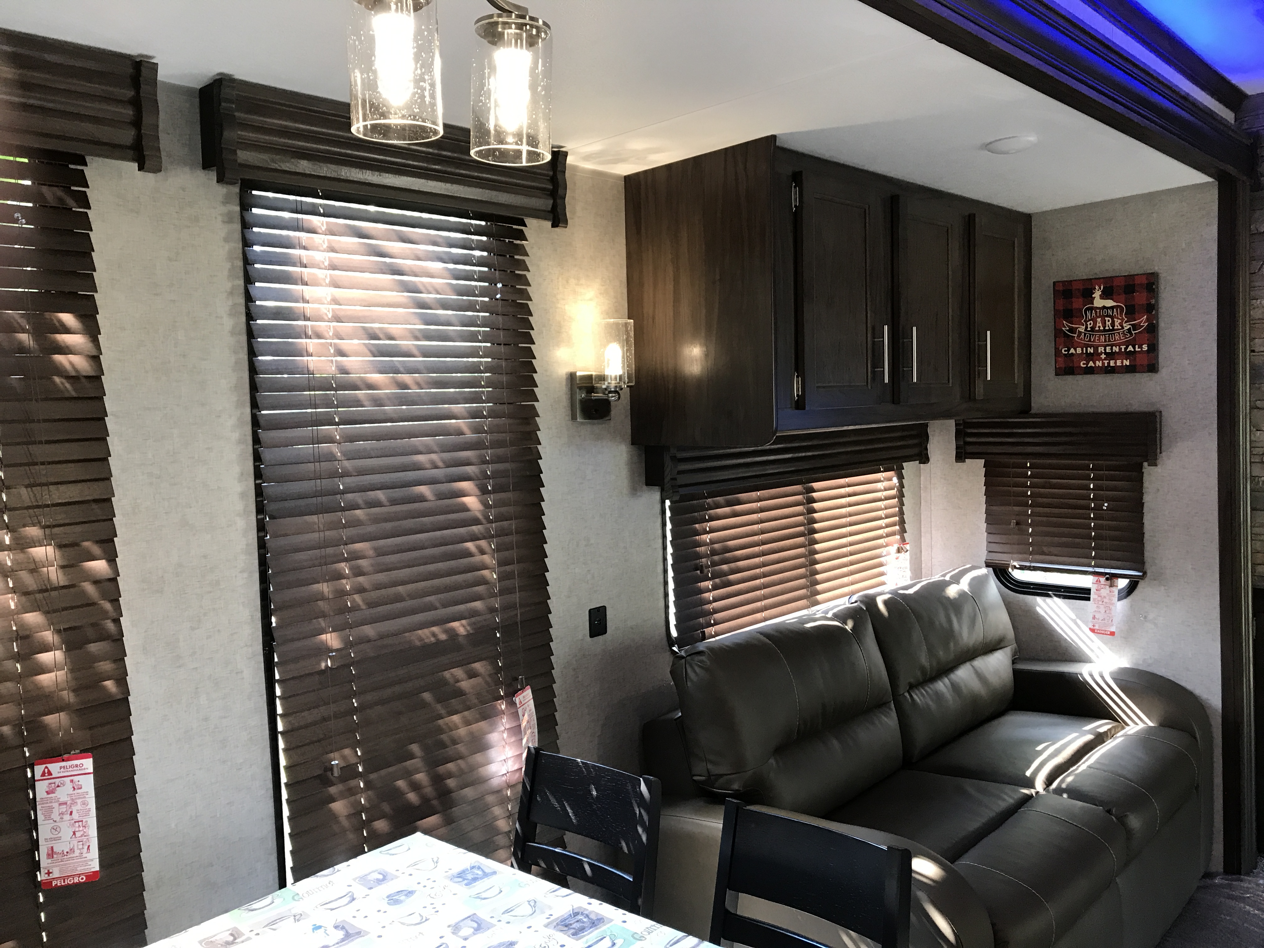 Grand Cherokee Destination RV Cabin Rental at Best Bear Lodge & Campground