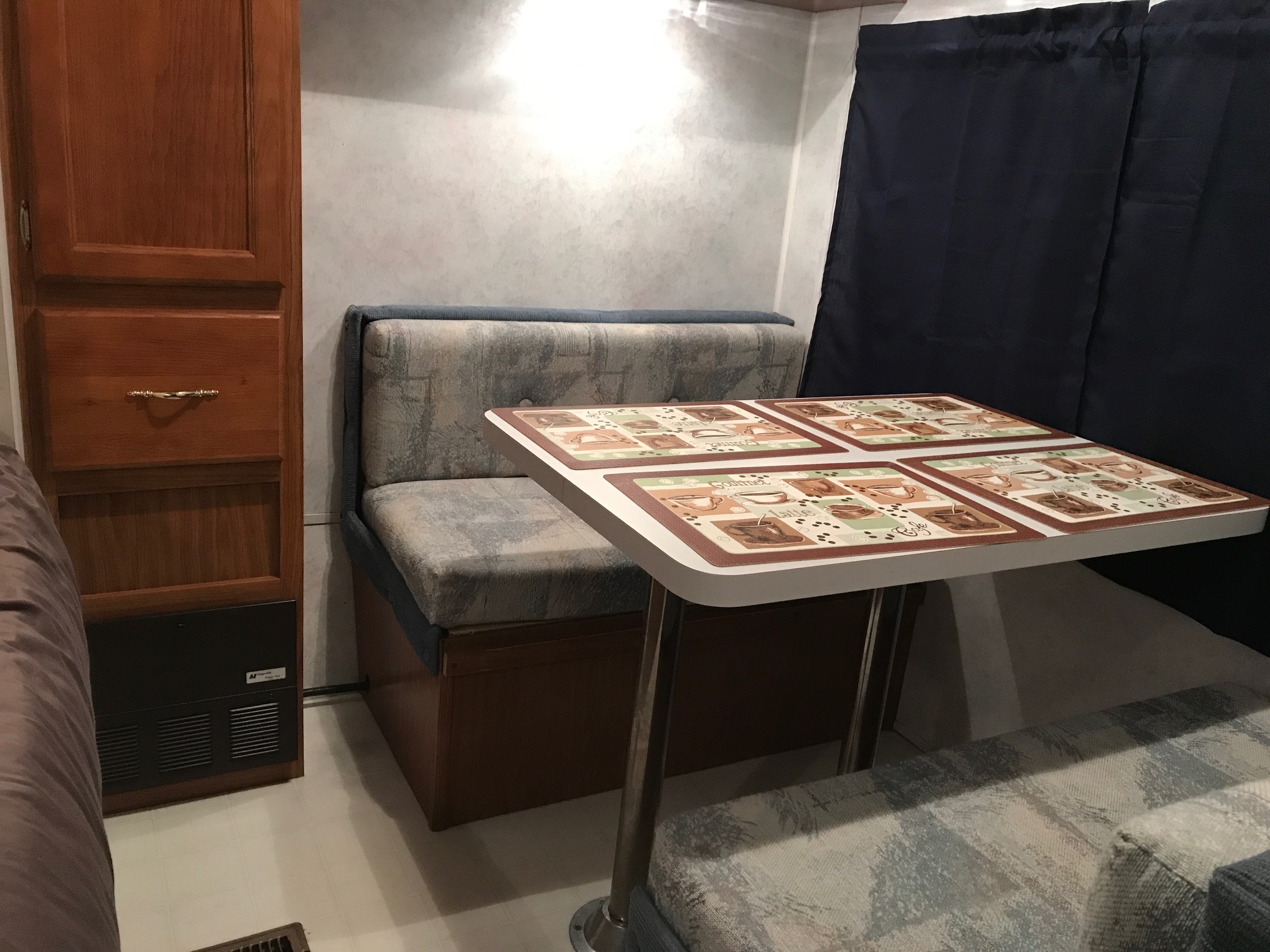 Best Bear Lodge & Campground Accommodations