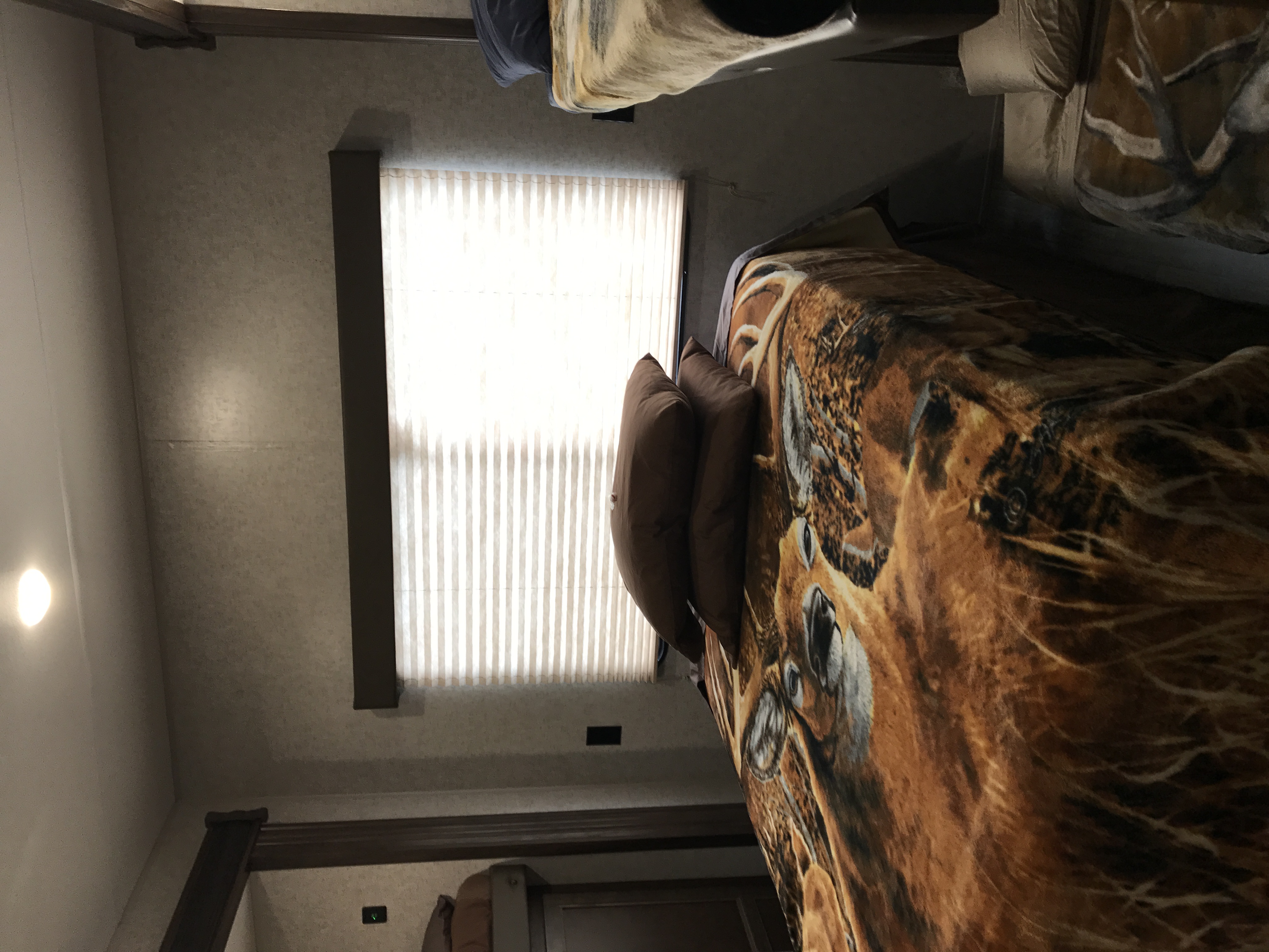 Grand Cherokee Destination RV Cabin Rental, Two Bedroom, Two Bathroom Sleeps Nine at Best Bear Lodge & Campground