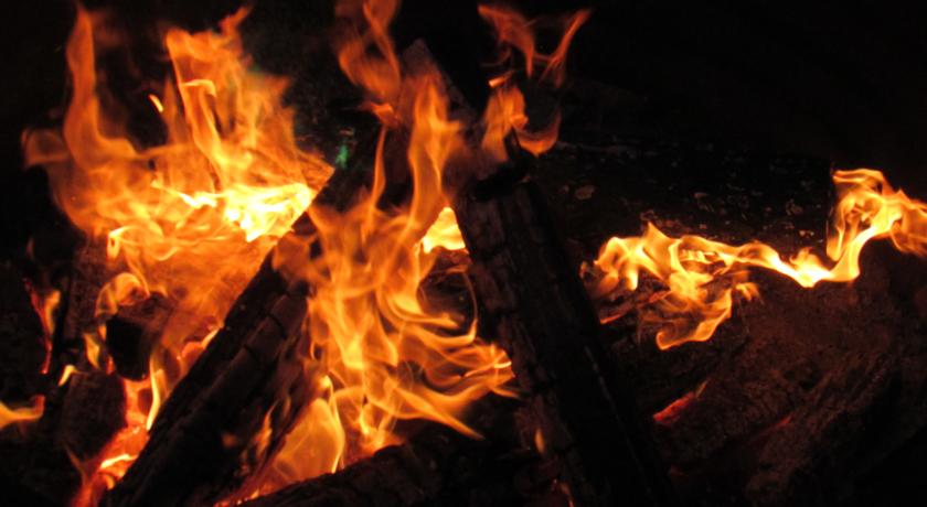 Campfires always welcome at Best Bear Lodge & Campground.