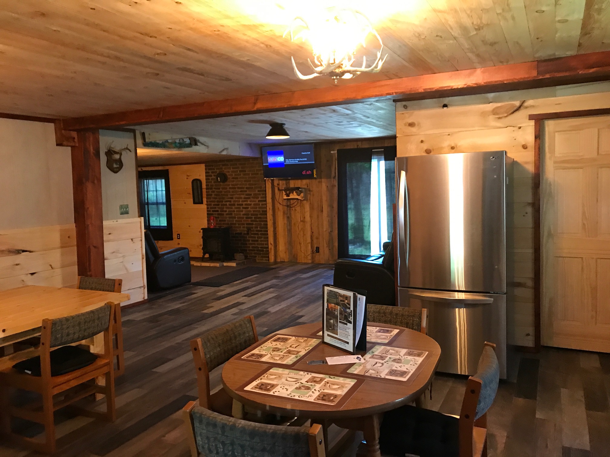 The Grand Daddy Cabin Sleeps Eight at Best Bear Lodge & Campground