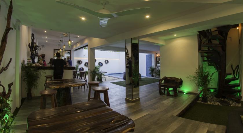 restaurant and pool, alberca y restaurante