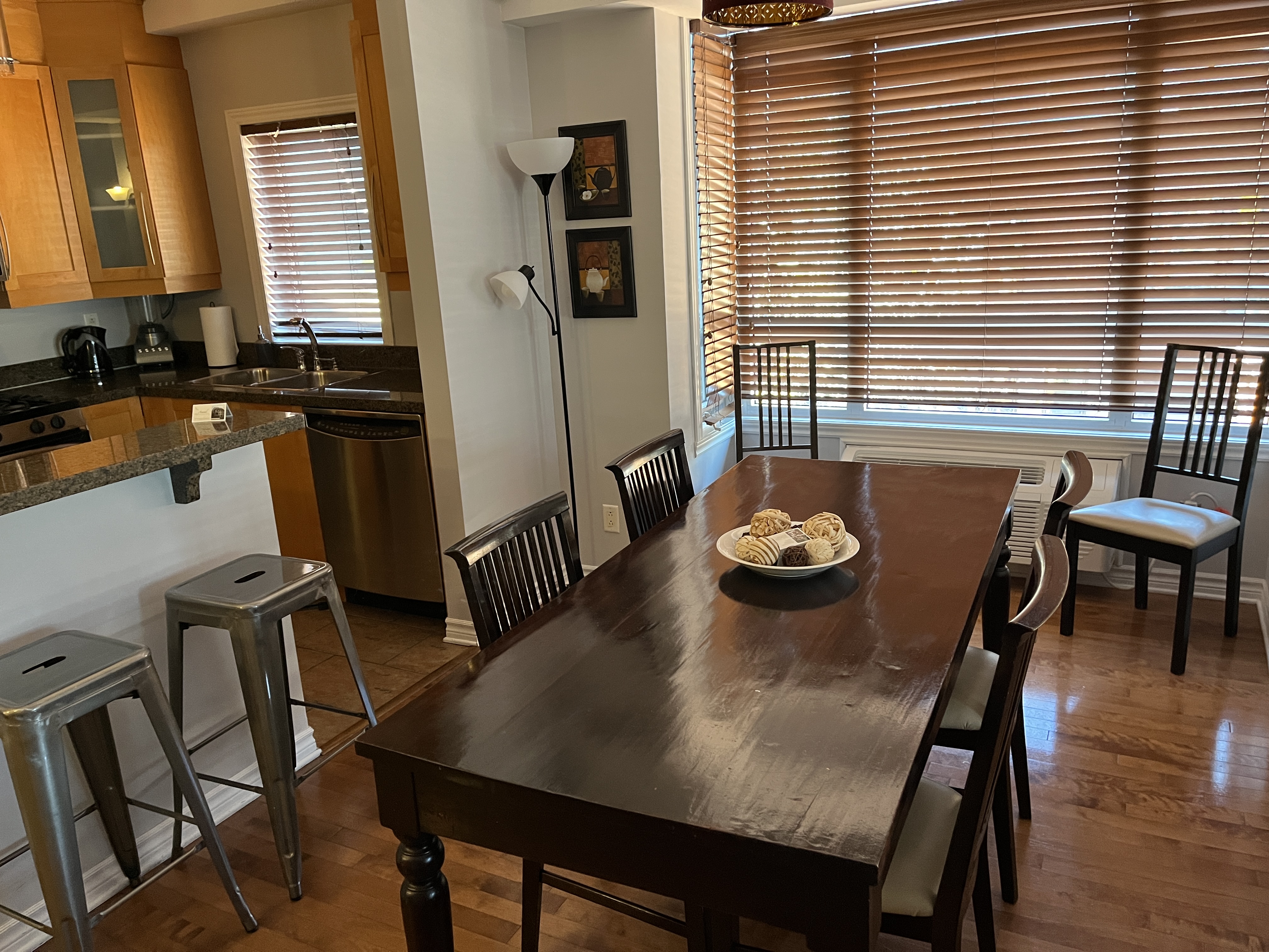 ApartHotelMontreal AppartHôtelMontréal CITQ 222512