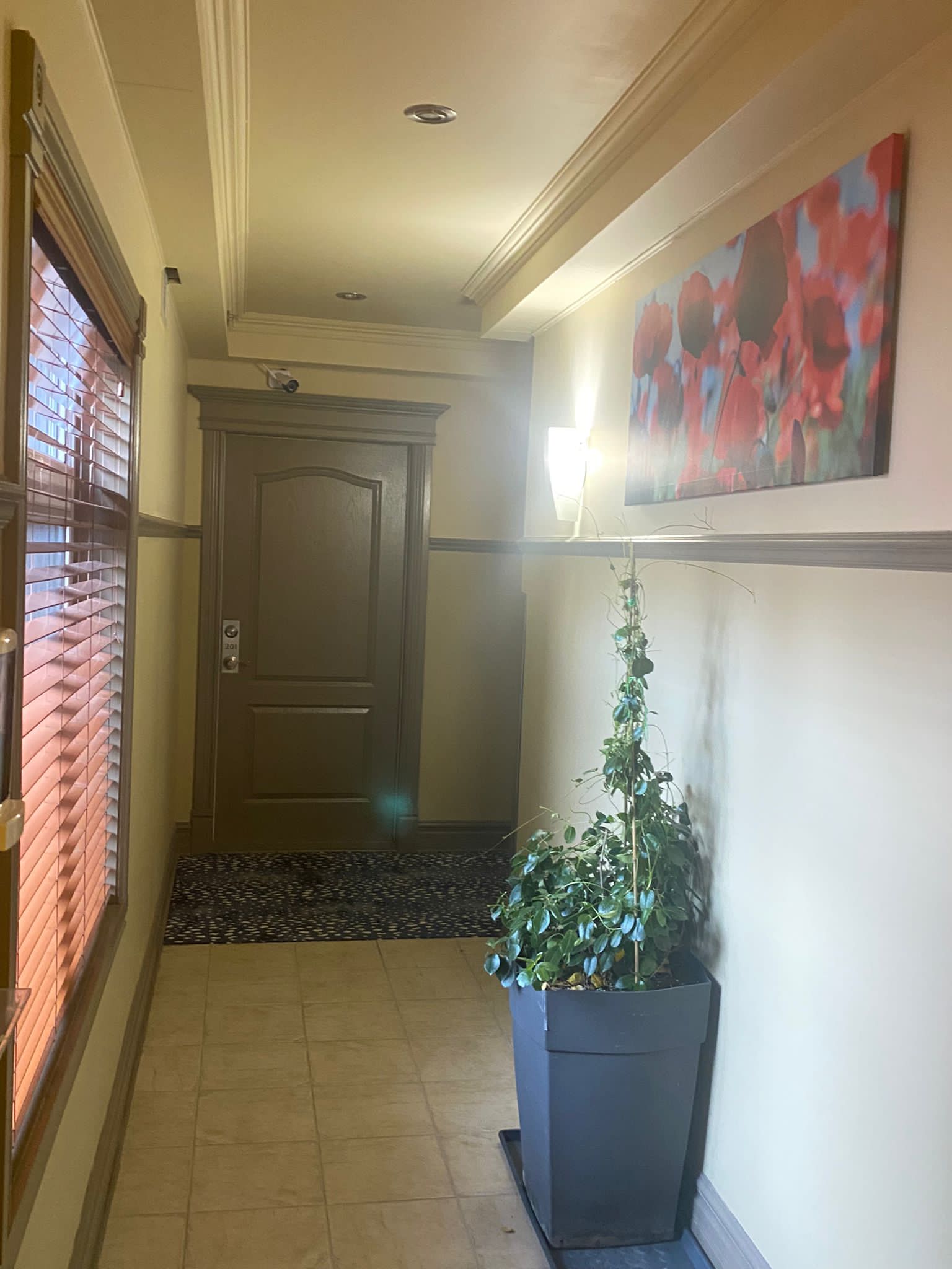 ApartHotelMontreal AppartHôtelMontréal CITQ 222512 2115 Rue Saint Urbain H2X 2N1 #aparthotelmontreal