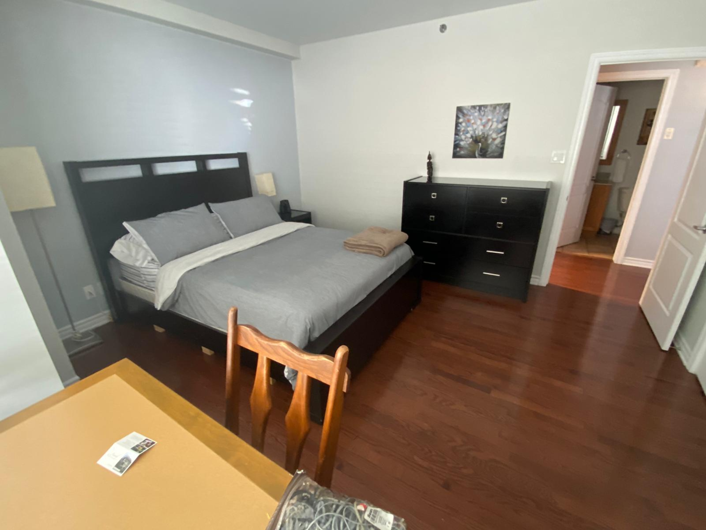 Presidential Suite 302 ApartHotelMontreal AppartHôtelMontréal CITQ 222512 2115 Rue Saint Urbain H2X 2N1 #aparthotelmontreal