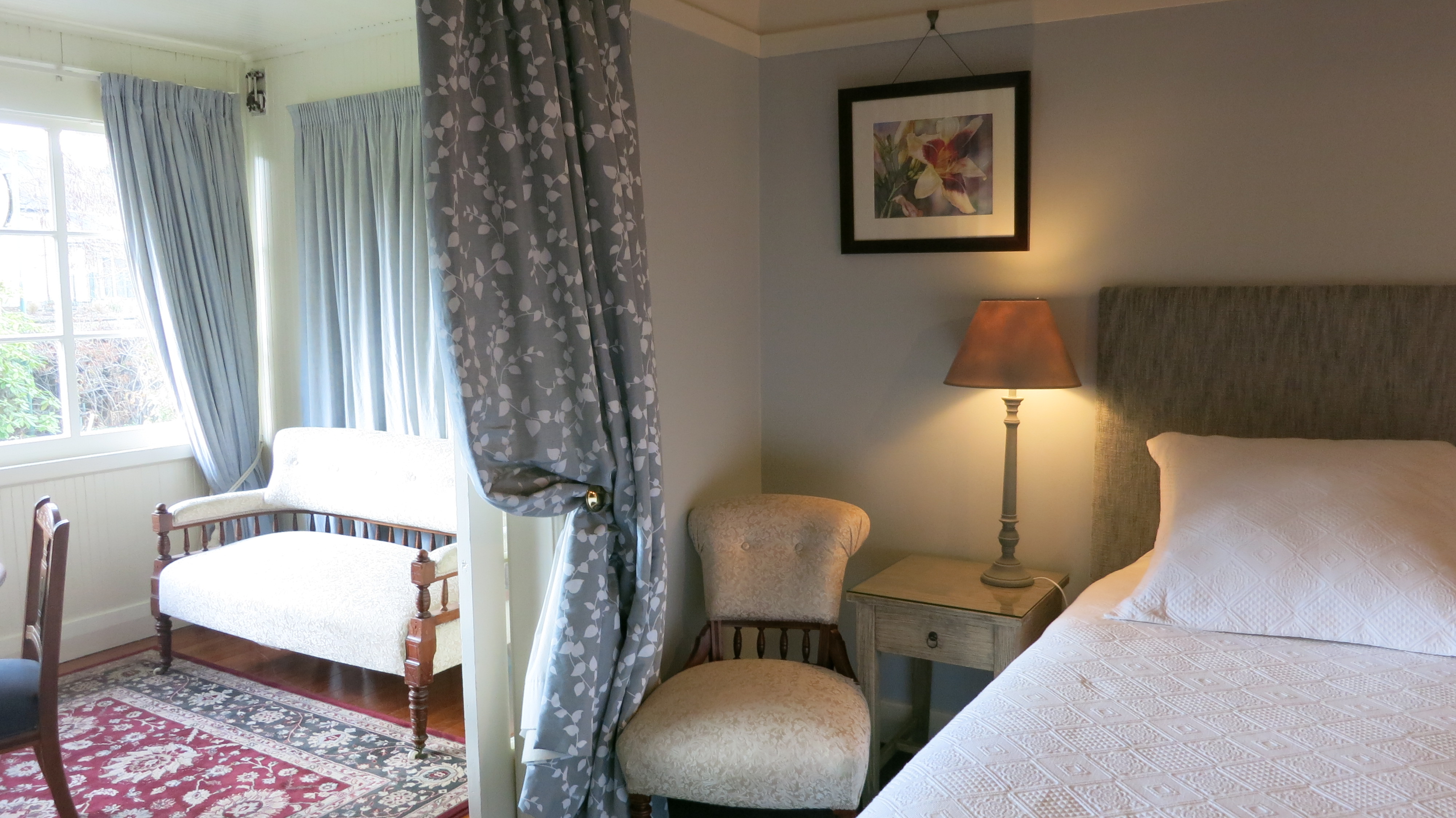 Rutherford Suite & sunroom