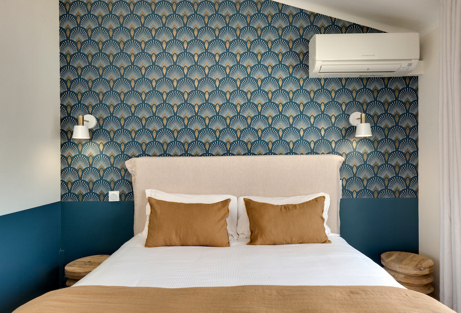 Vue de face de la Chambre double vue mer de l'hôtel Les Mouettes à Argeles